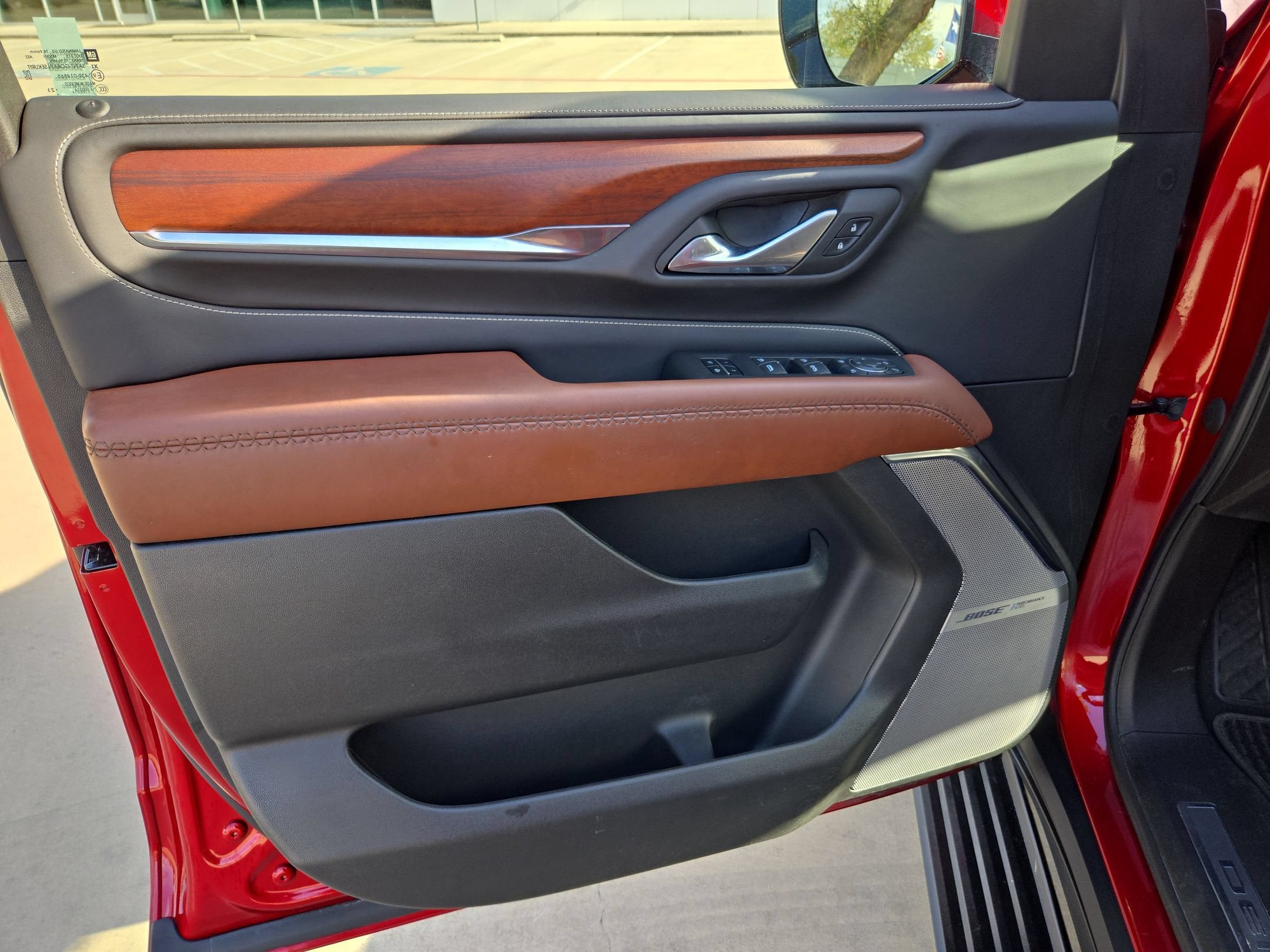2023 GMC YUKON ULTIMATE