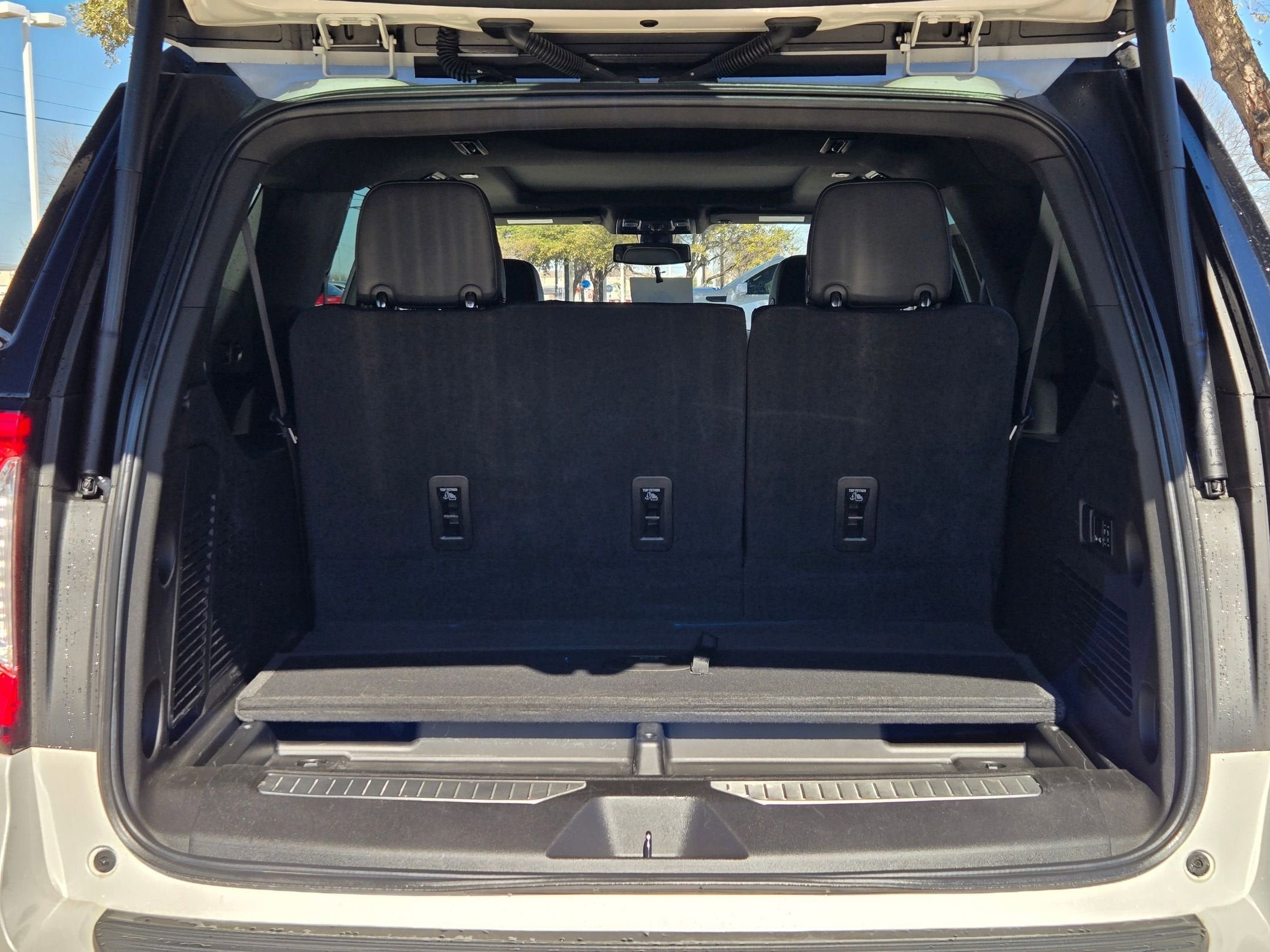 2022 GMC YUKON XL AT4