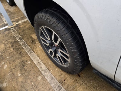 2022 GMC YUKON XL AT4