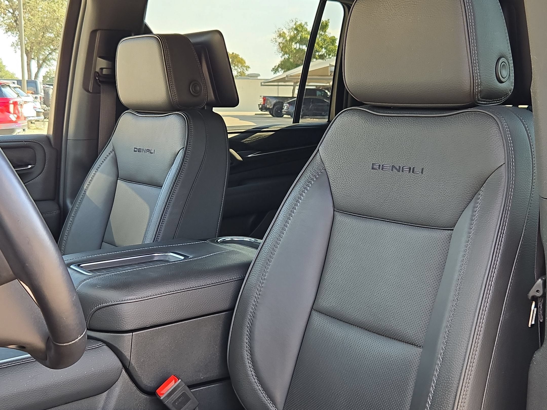 2024 GMC YUKON XL DENALI Denali