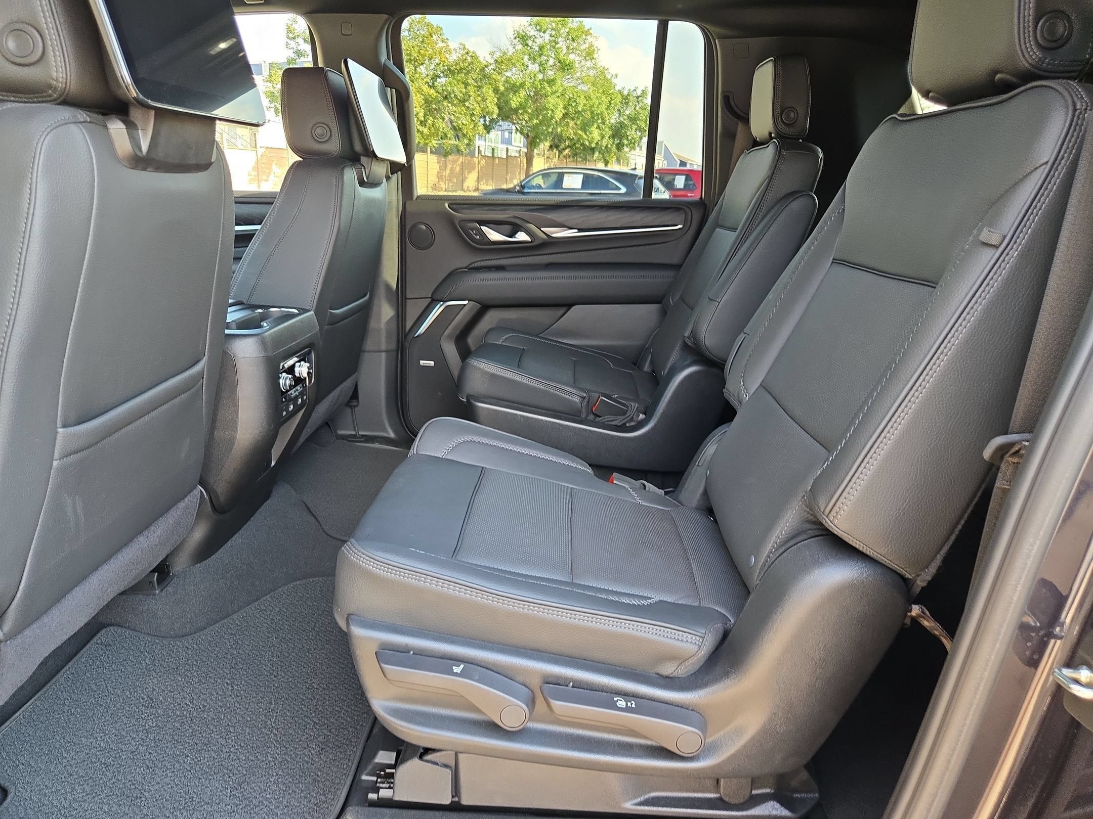 2024 GMC YUKON XL DENALI Denali