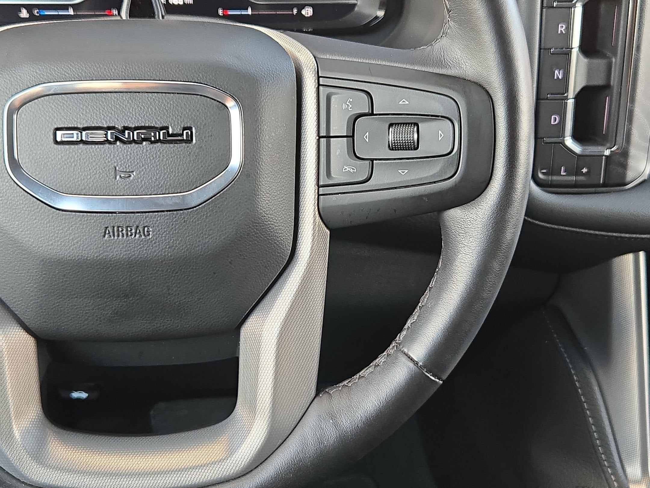 2024 GMC YUKON XL DENALI Denali