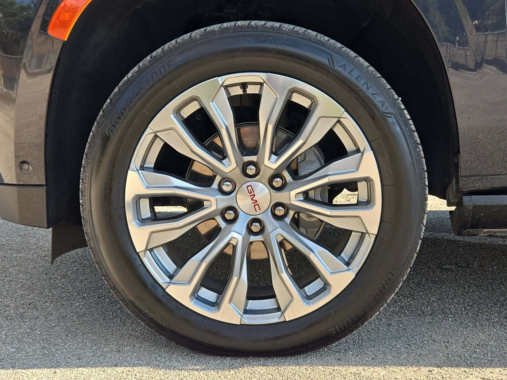 2024 GMC YUKON XL DENALI Denali
