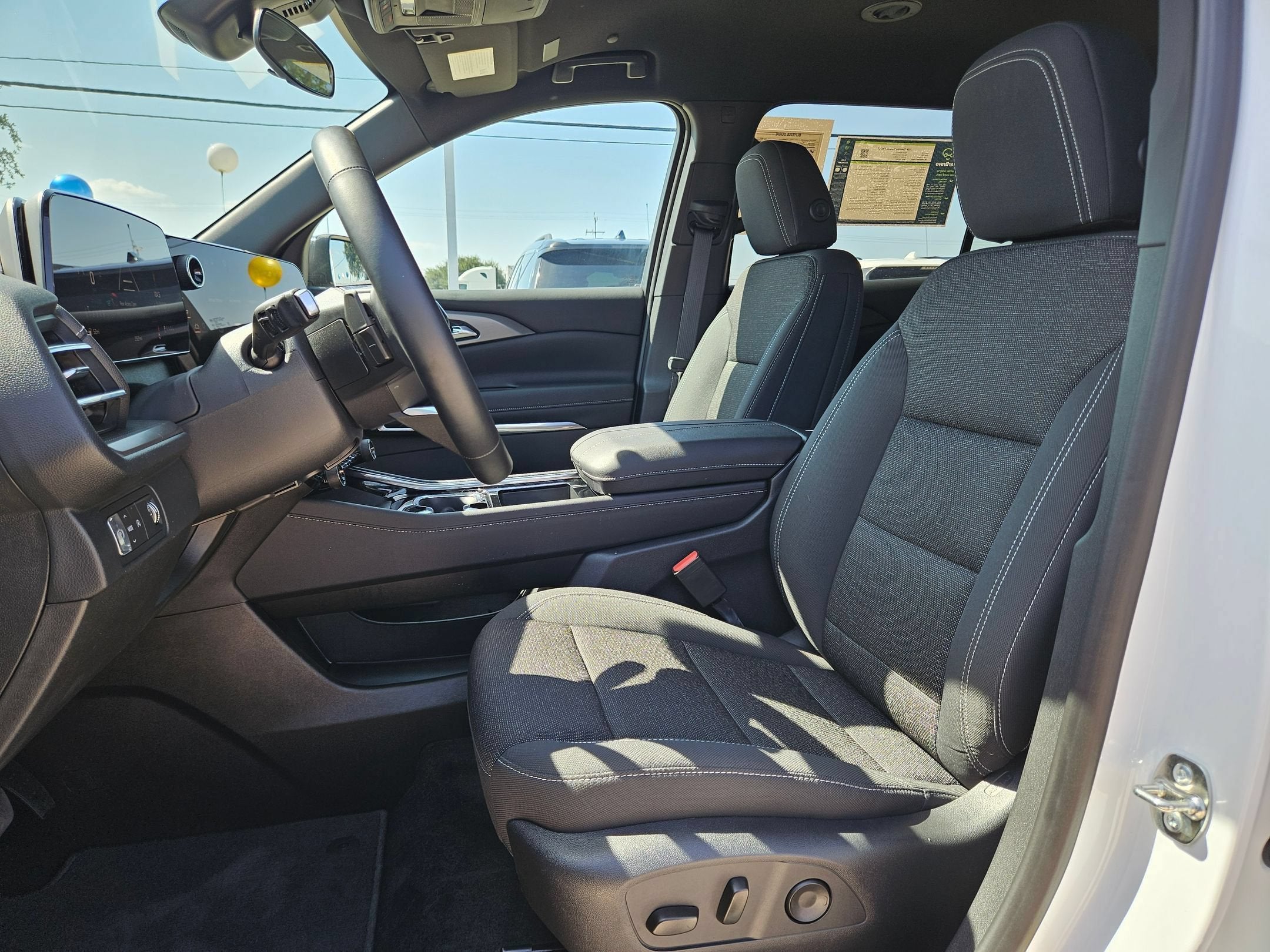 2026 Chevrolet TRAVERSE LT LT