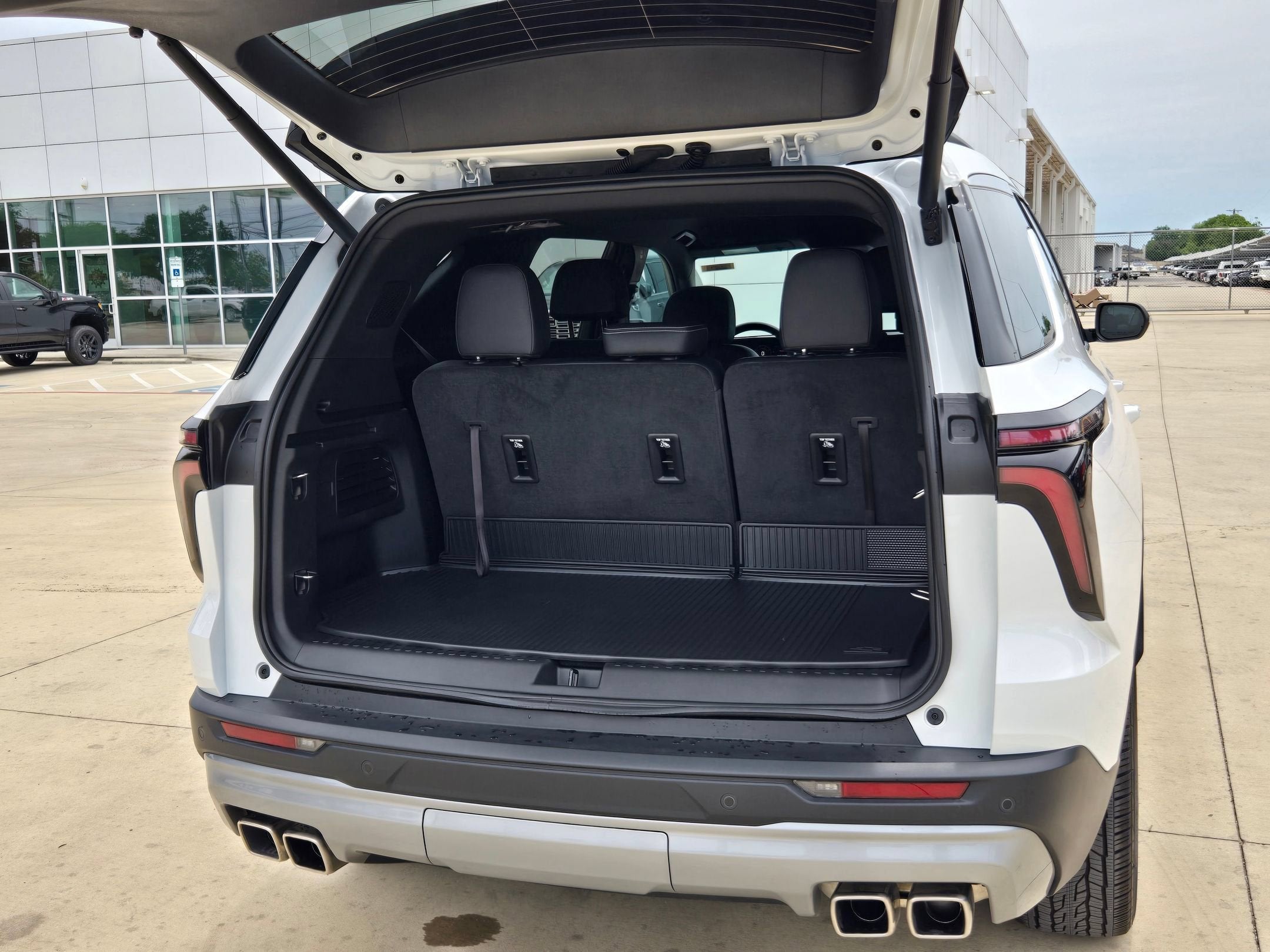 2025 Chevrolet TRAVERSE LT LT