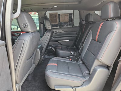 2025 Chevrolet TRAVERSE RS