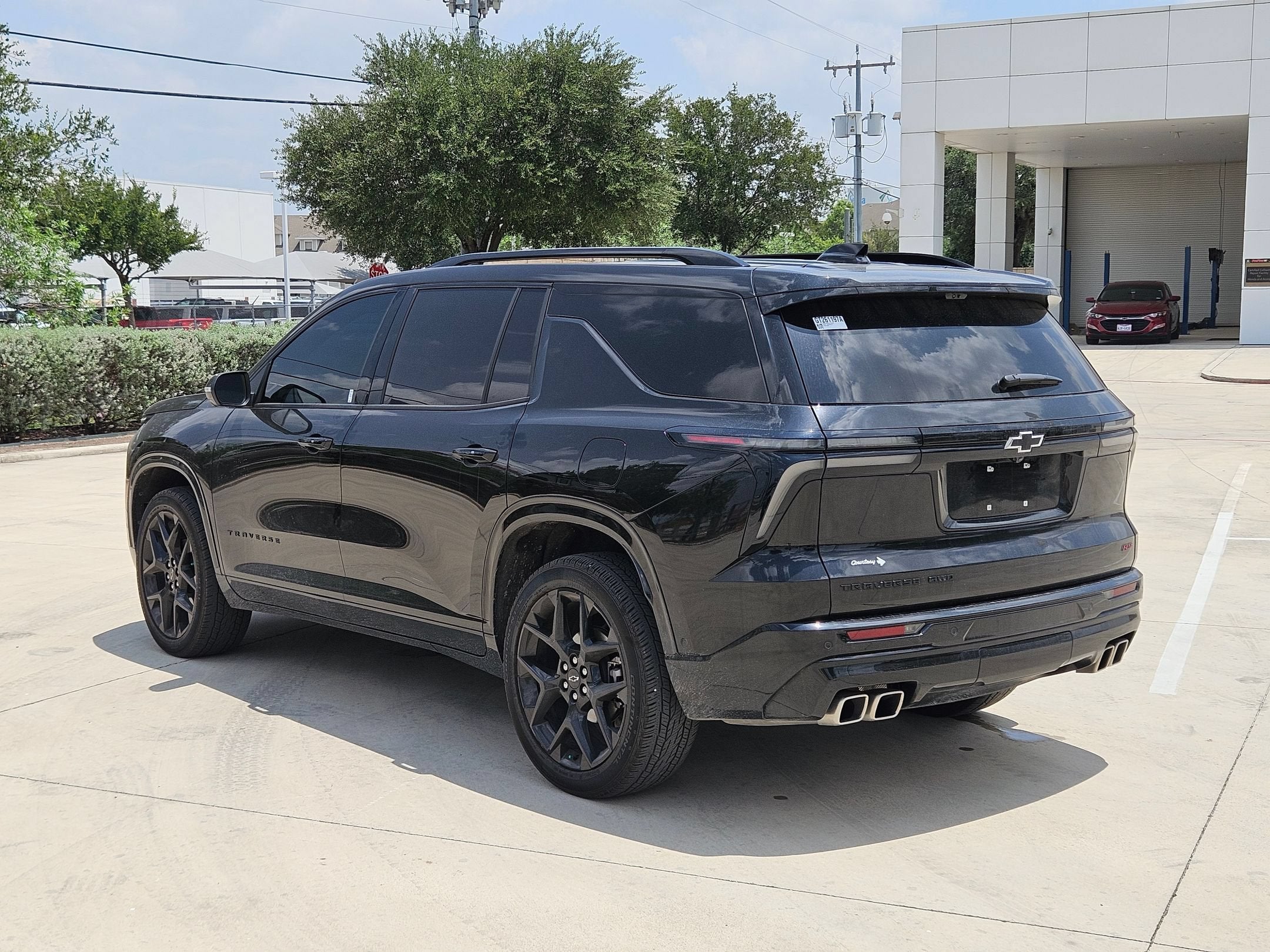 2025 Chevrolet TRAVERSE RS