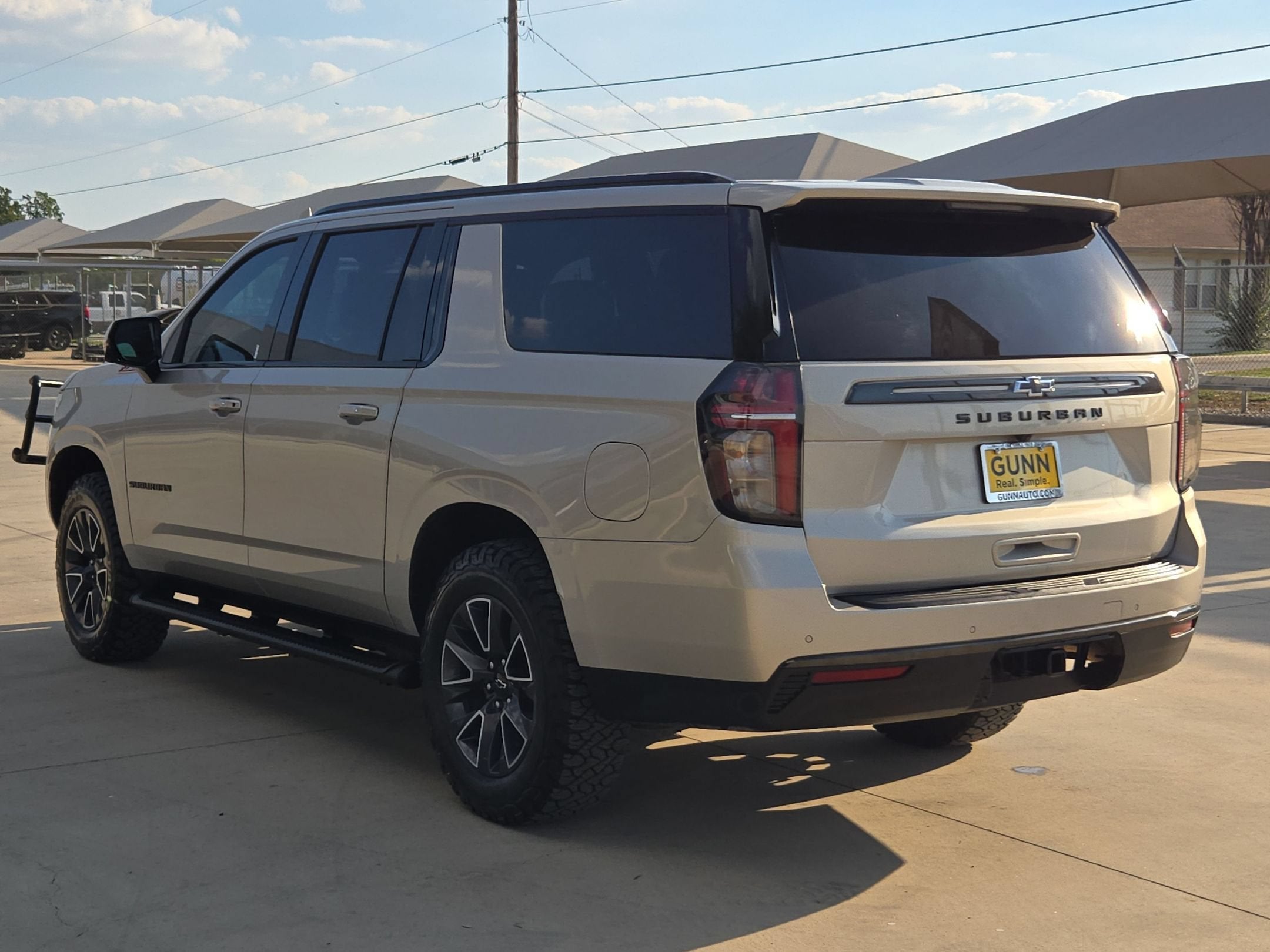 2021 Chevrolet SUBURBAN Z71