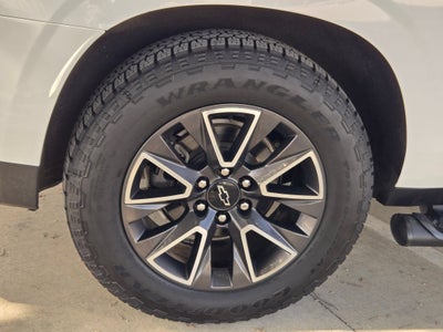 2022 Chevrolet SUBURBAN Z71
