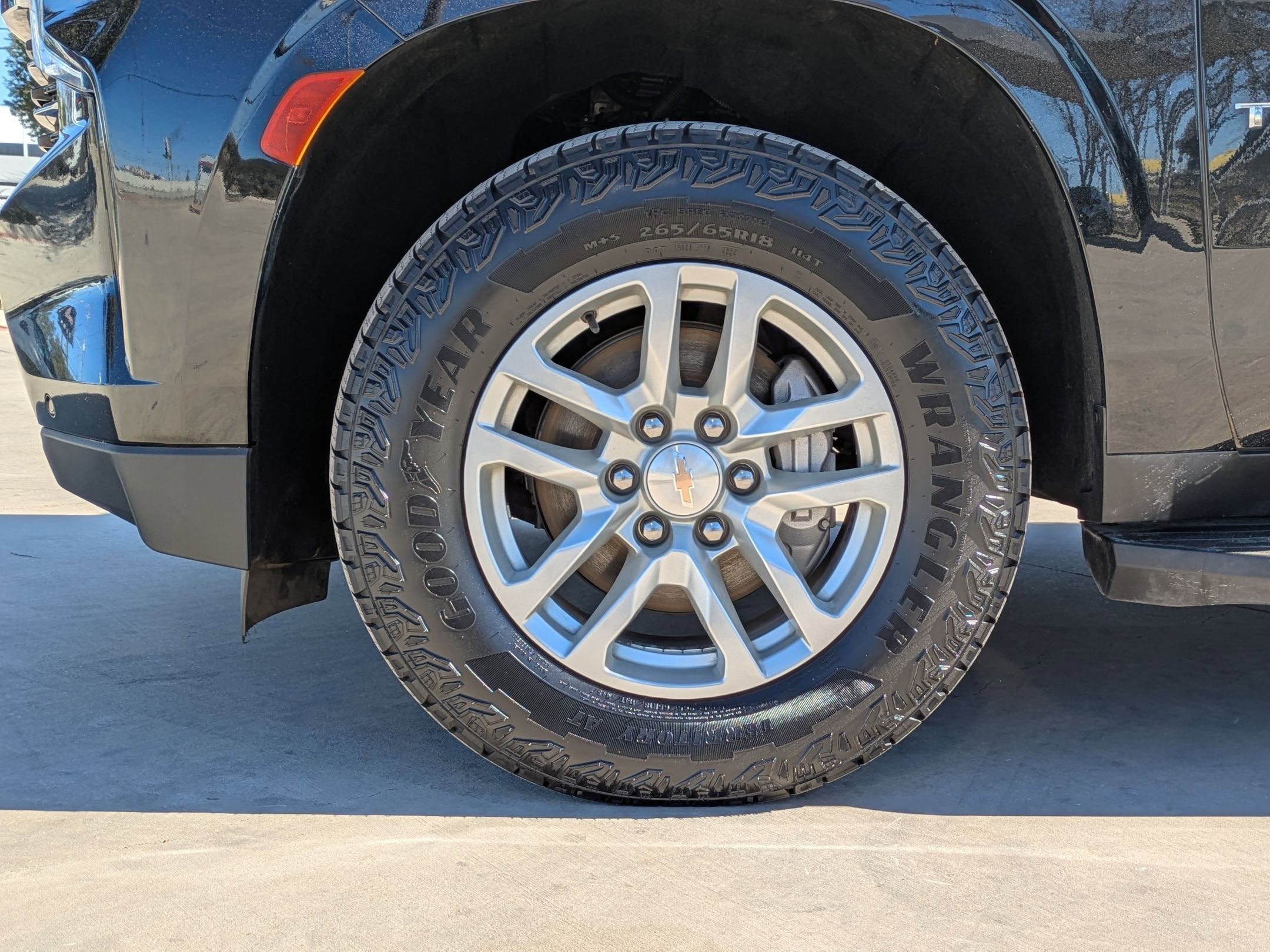 2024 Chevrolet TAHOE LT