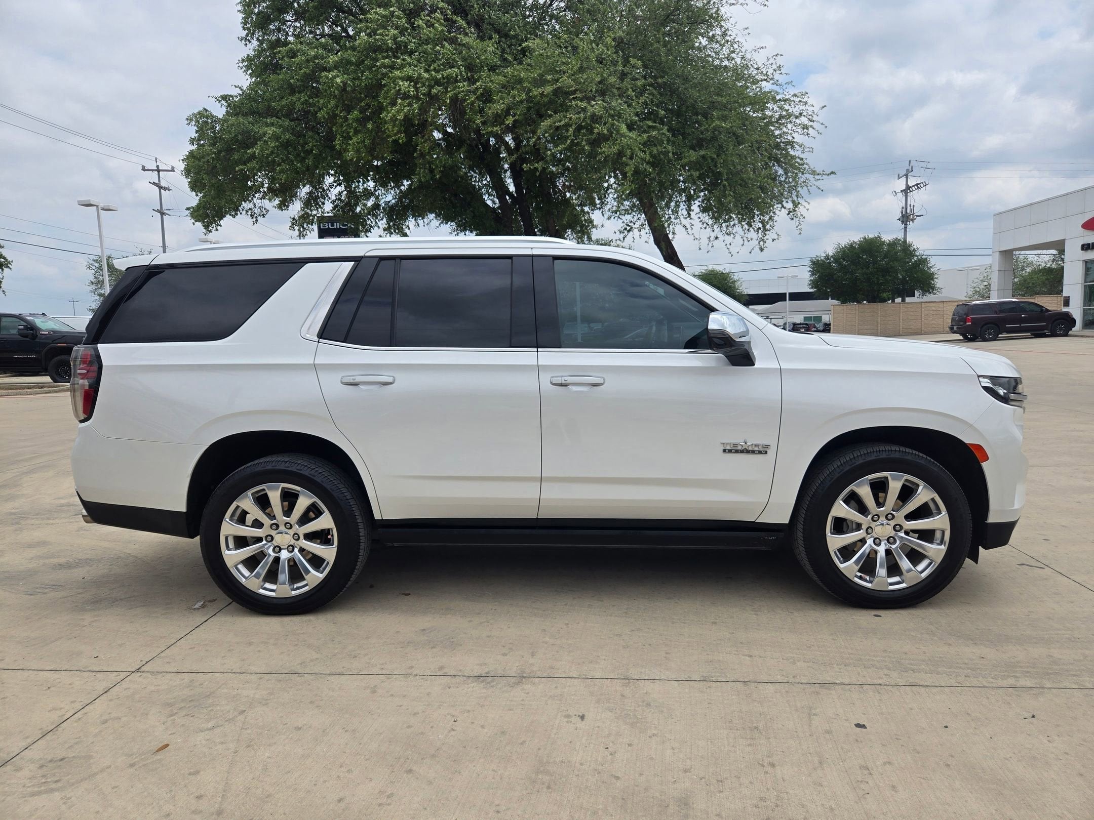 2021 Chevrolet TAHOE 4WD PREMIER