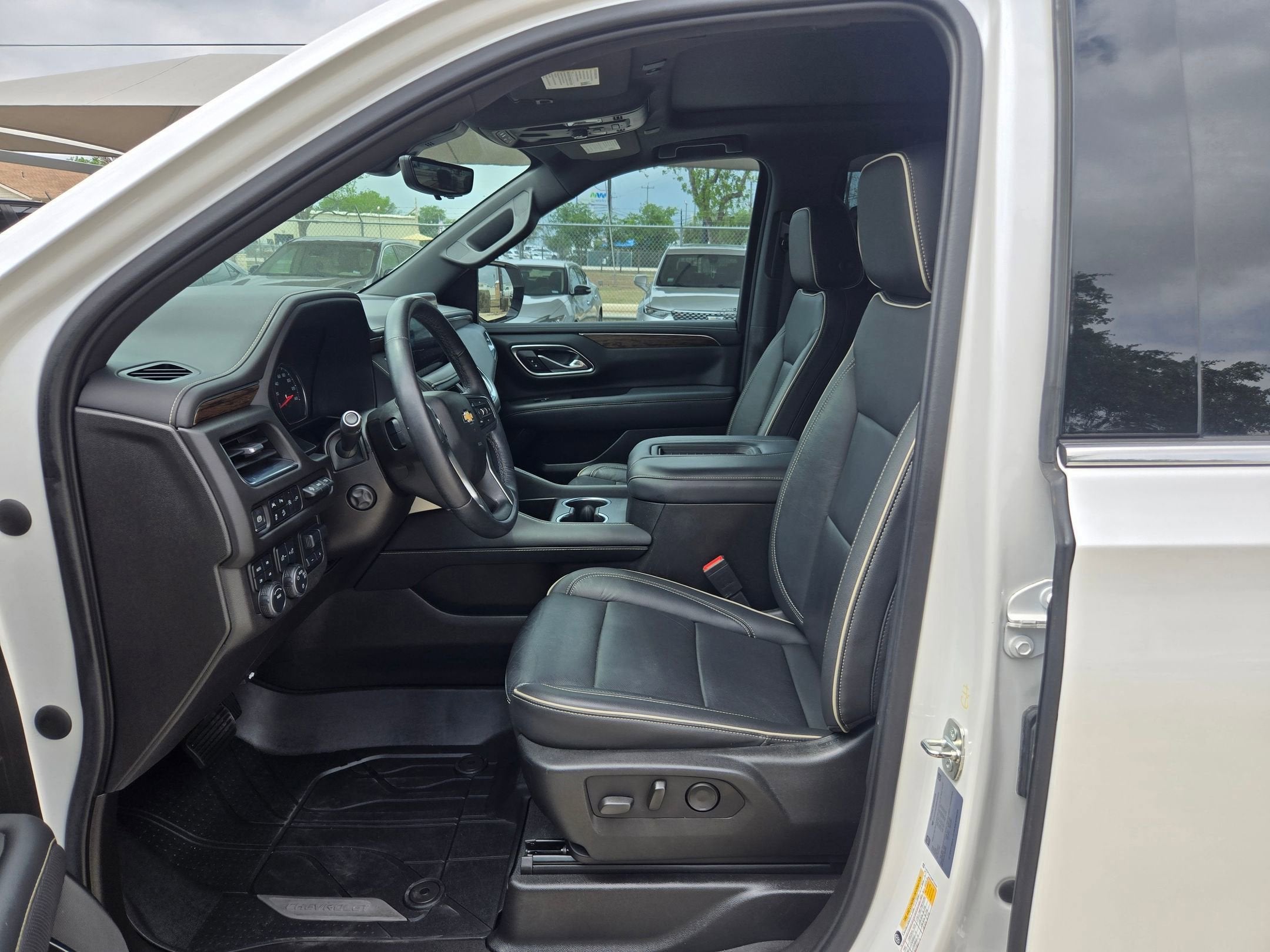 2021 Chevrolet TAHOE 4WD PREMIER