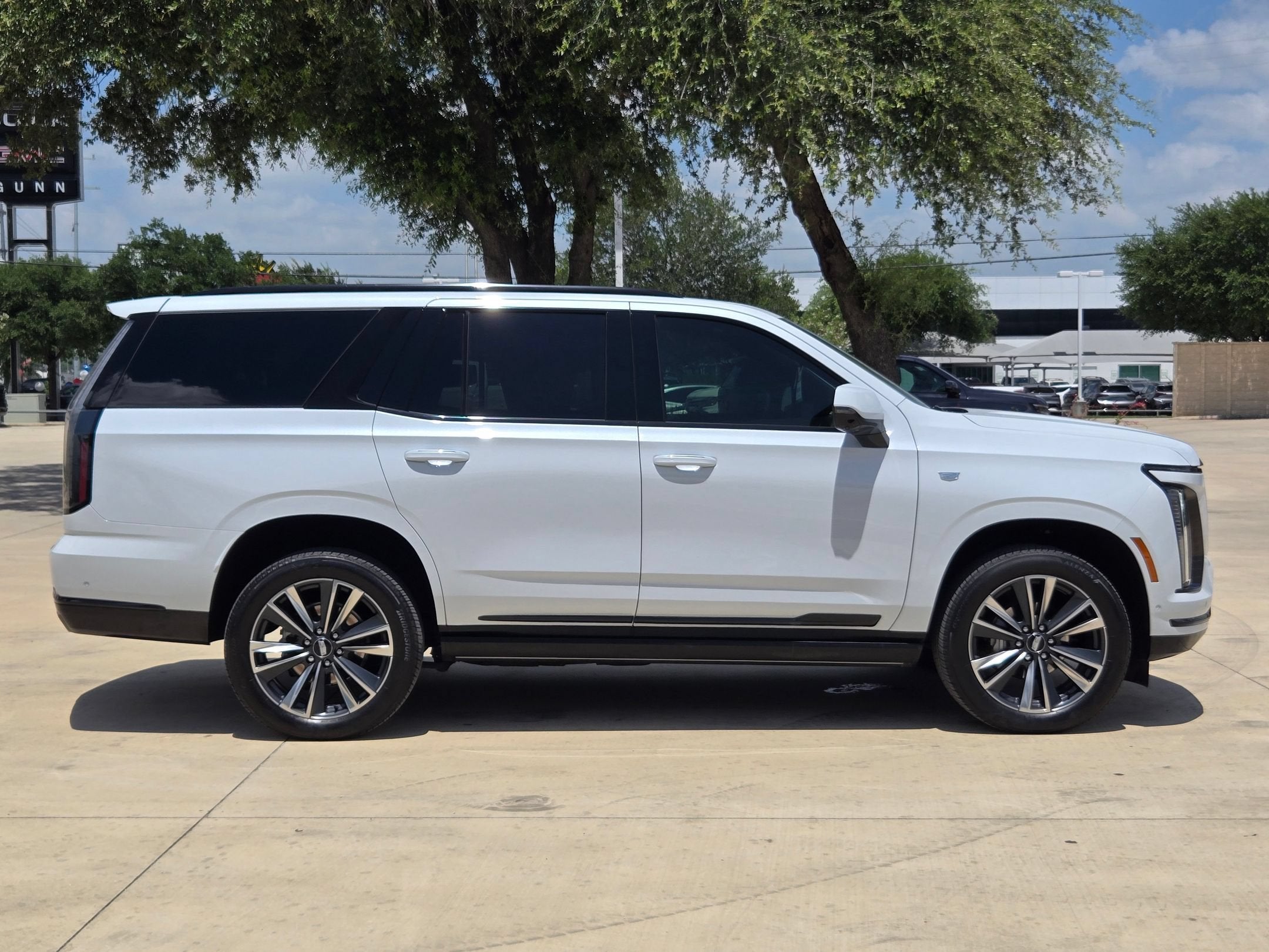 2026 Cadillac ESCALADE SPORT