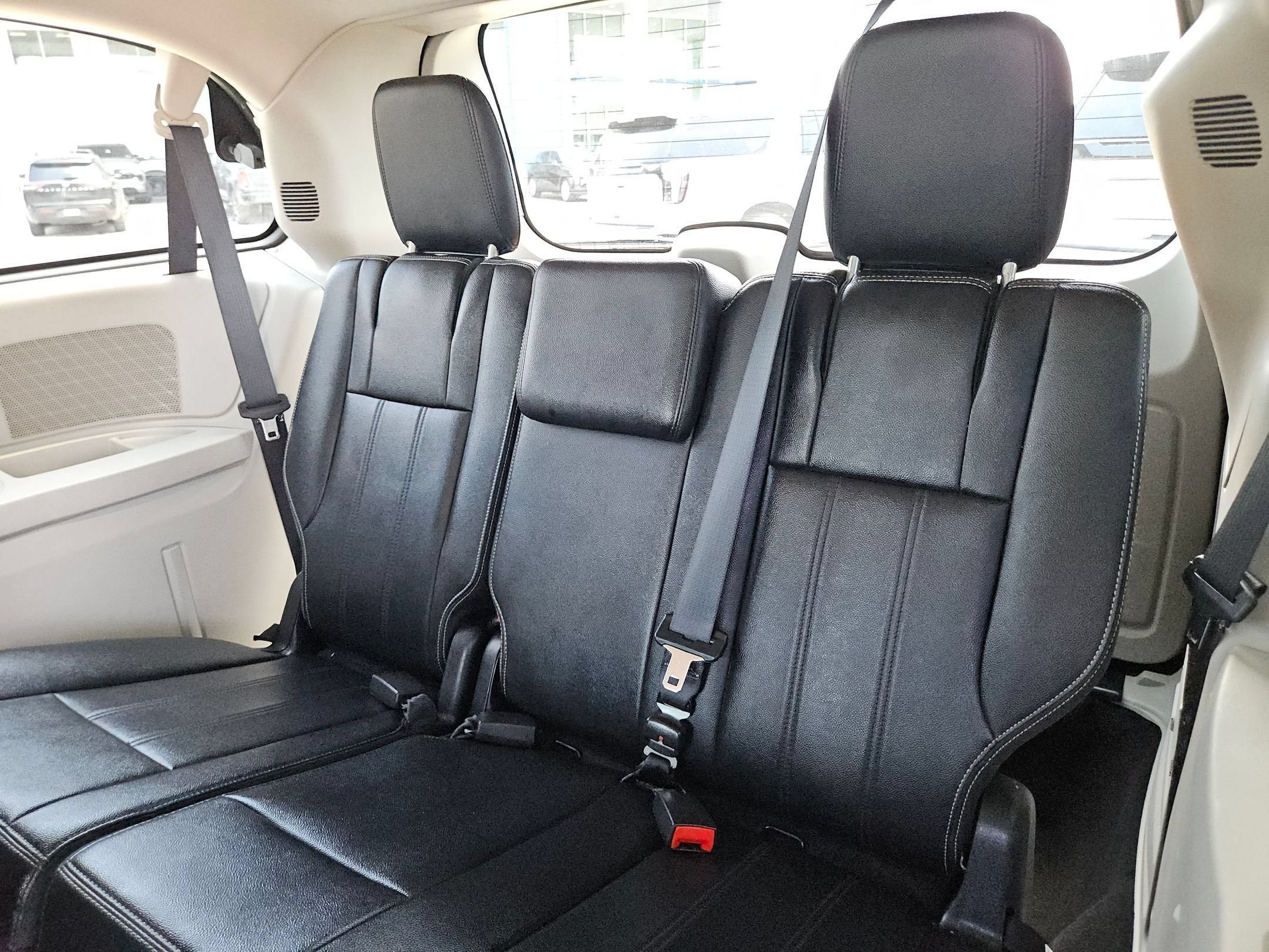 2016 Chrysler COUNTRY WGN TOURING
