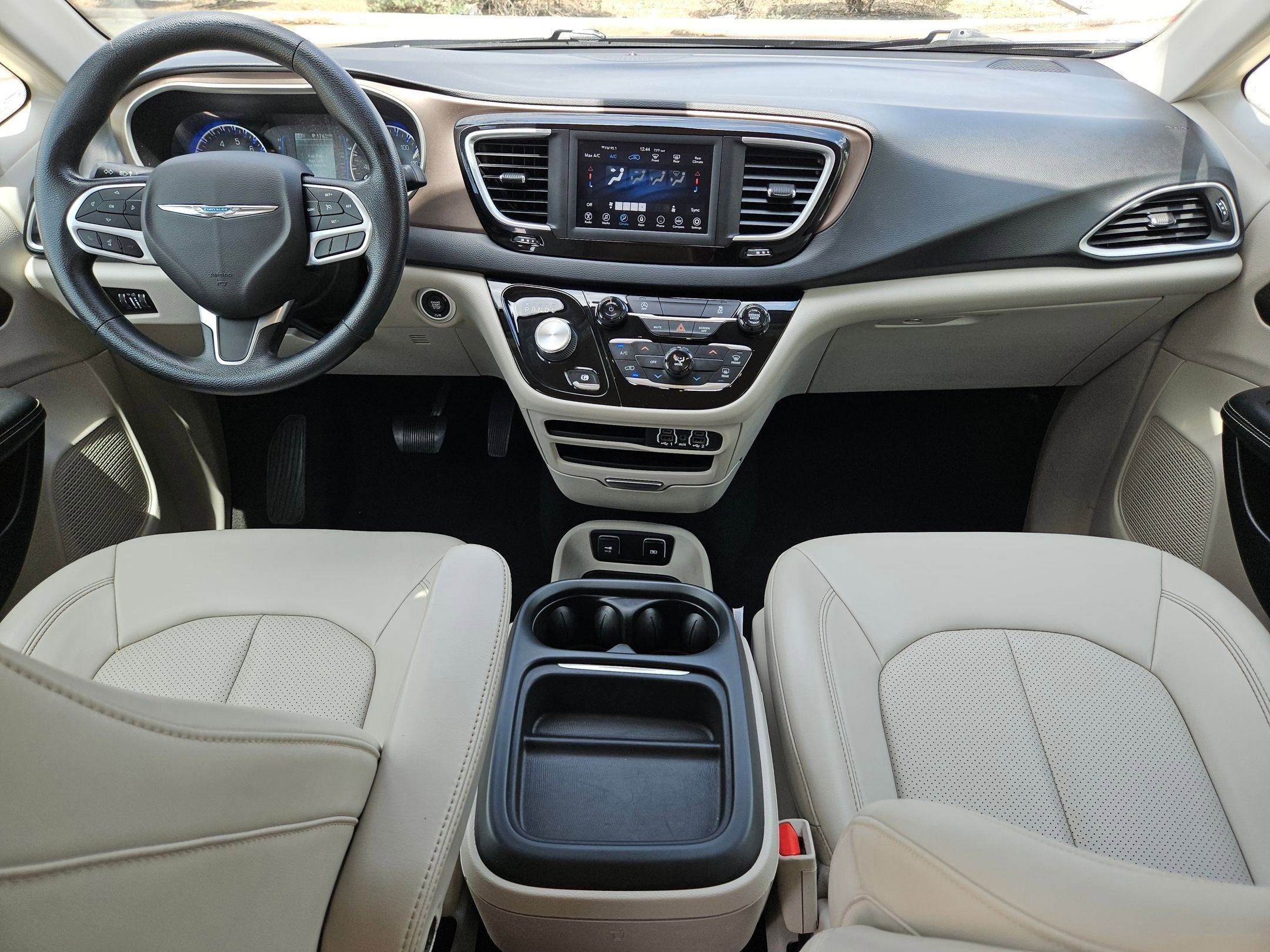 2021 Chrysler VOYAGER LXI LXI