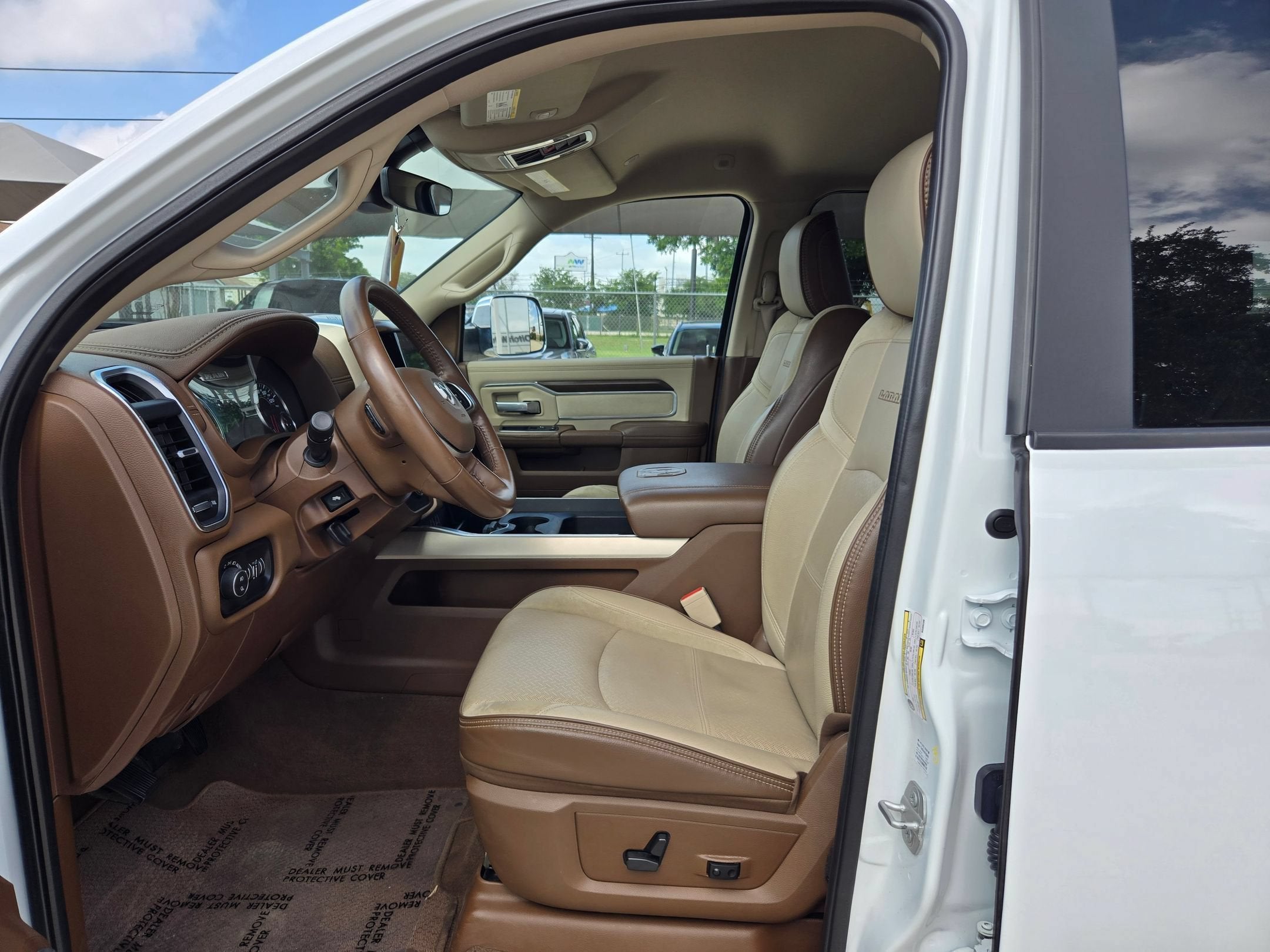 2022 RAM 2500 4WD LARAMIE 4WD