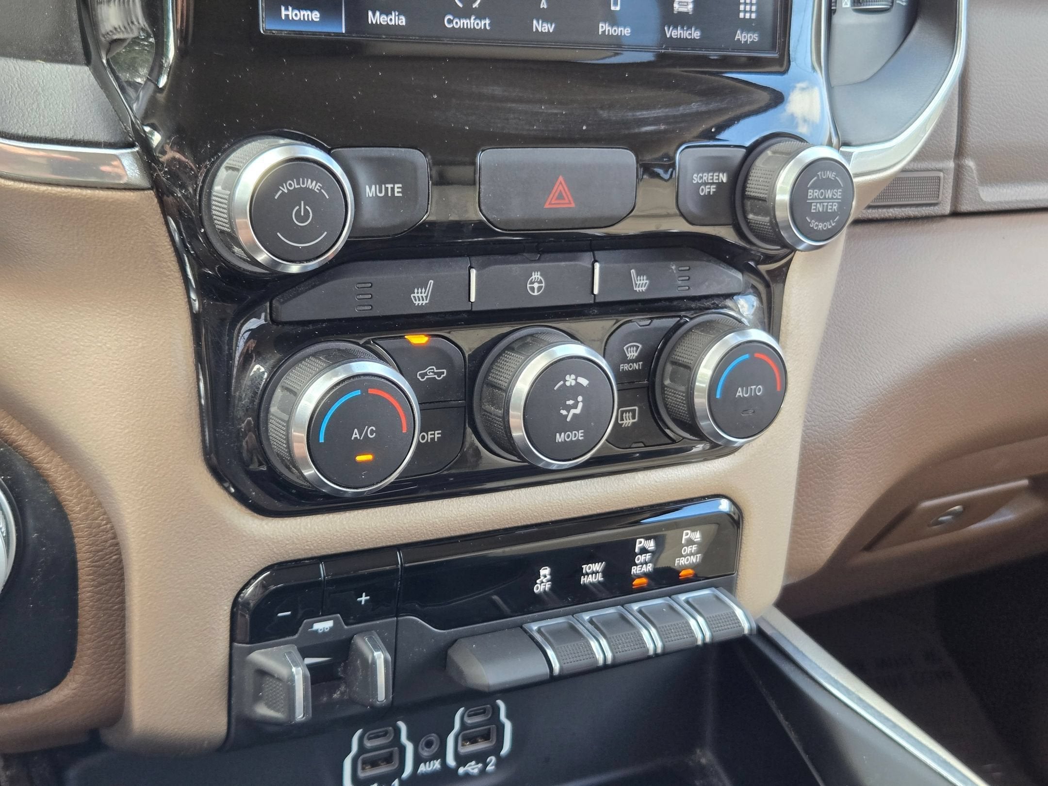 2022 RAM 2500 4WD LARAMIE 4WD