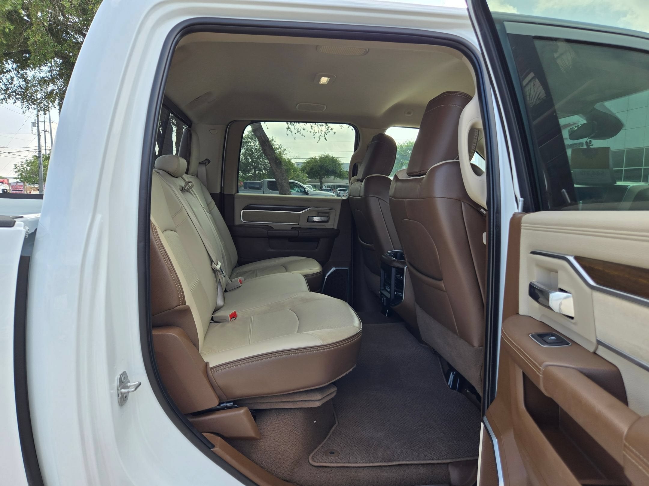 2022 RAM 2500 4WD LARAMIE 4WD