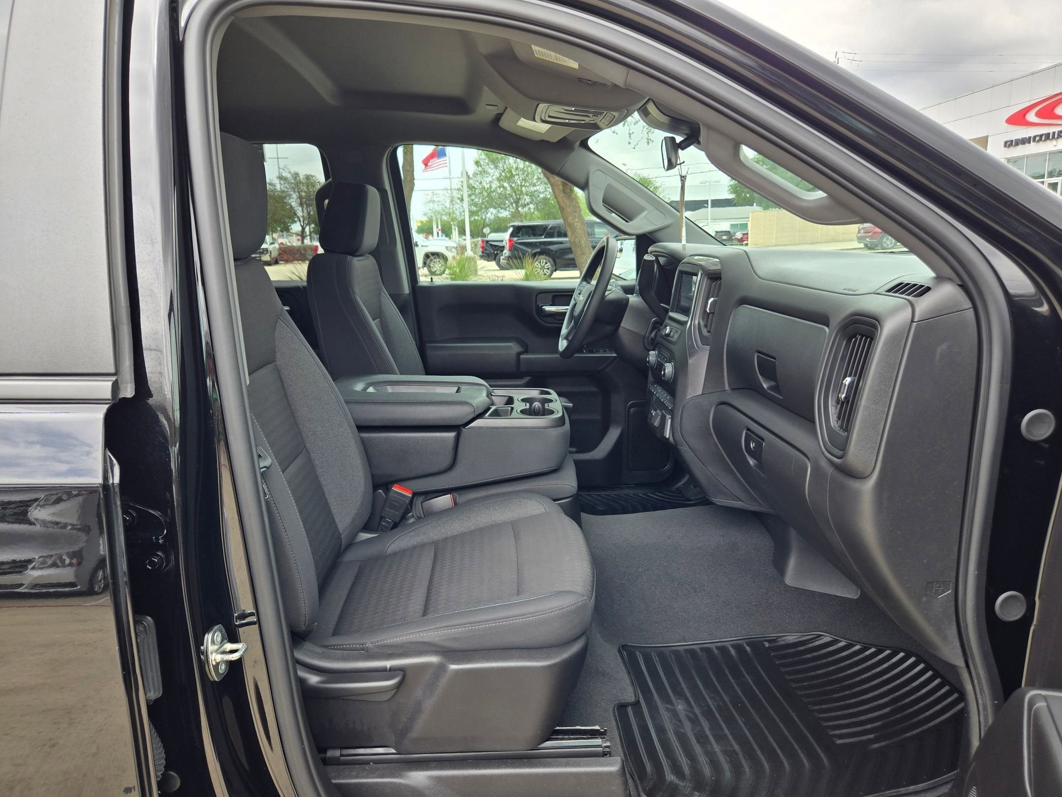 2024 Chevrolet SILV 1500 CUSTOM CUSTOM