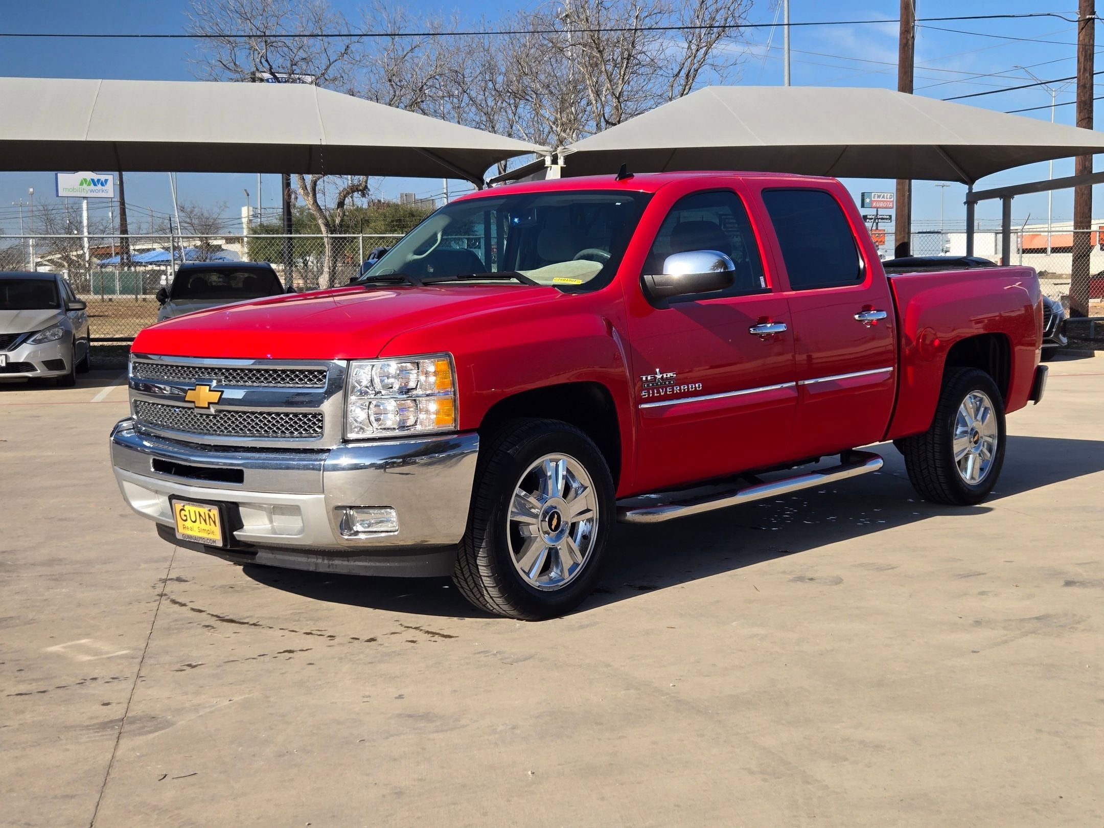 2013 Chevrolet SILVERADO 1500 LT