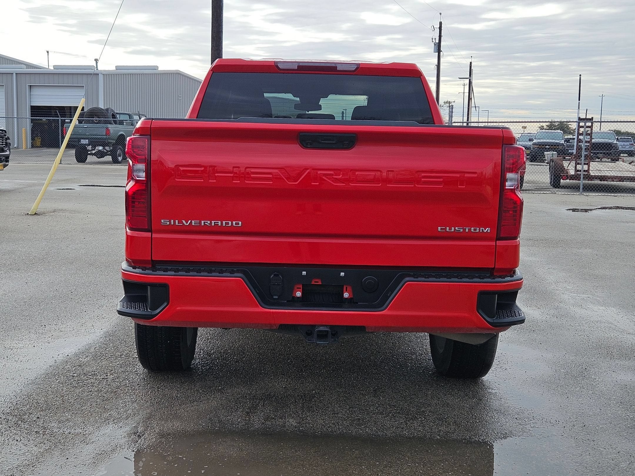 2024 Chevrolet SILVERADO 1500 CUSTOM
