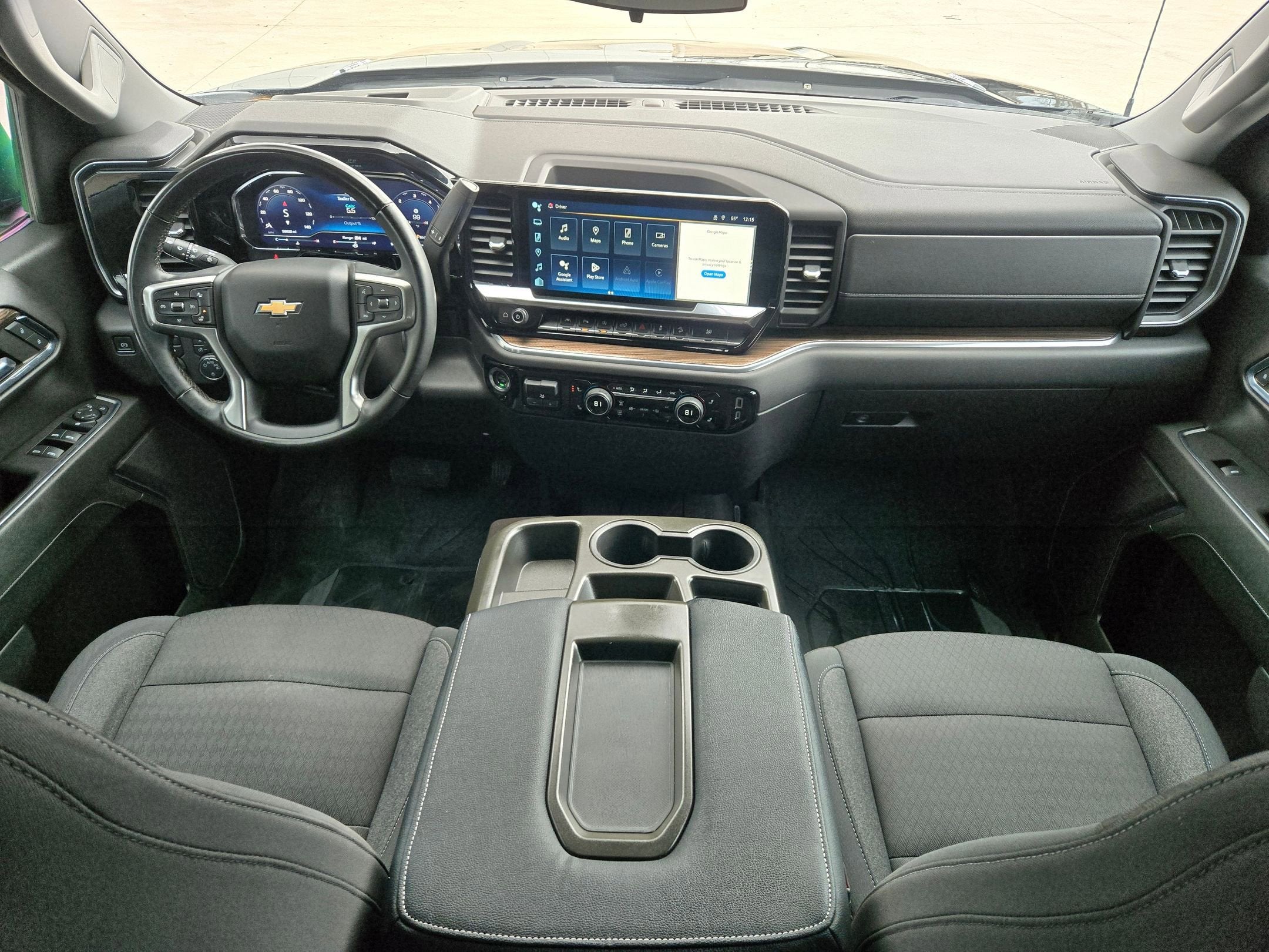 2024 Chevrolet SILVERADO 1500 LT