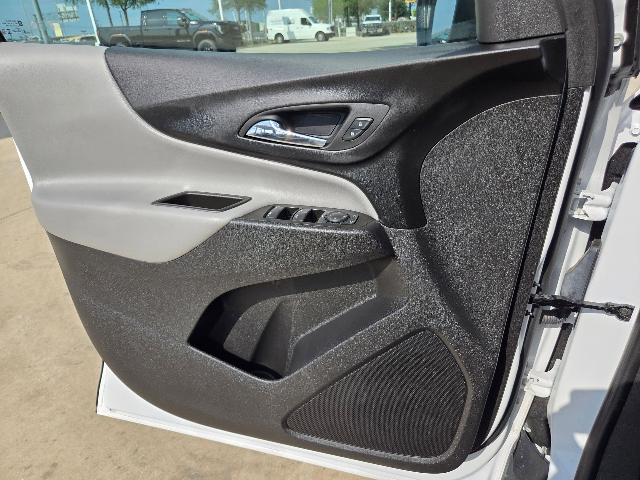 2024 Chevrolet EQUINOX LS LS