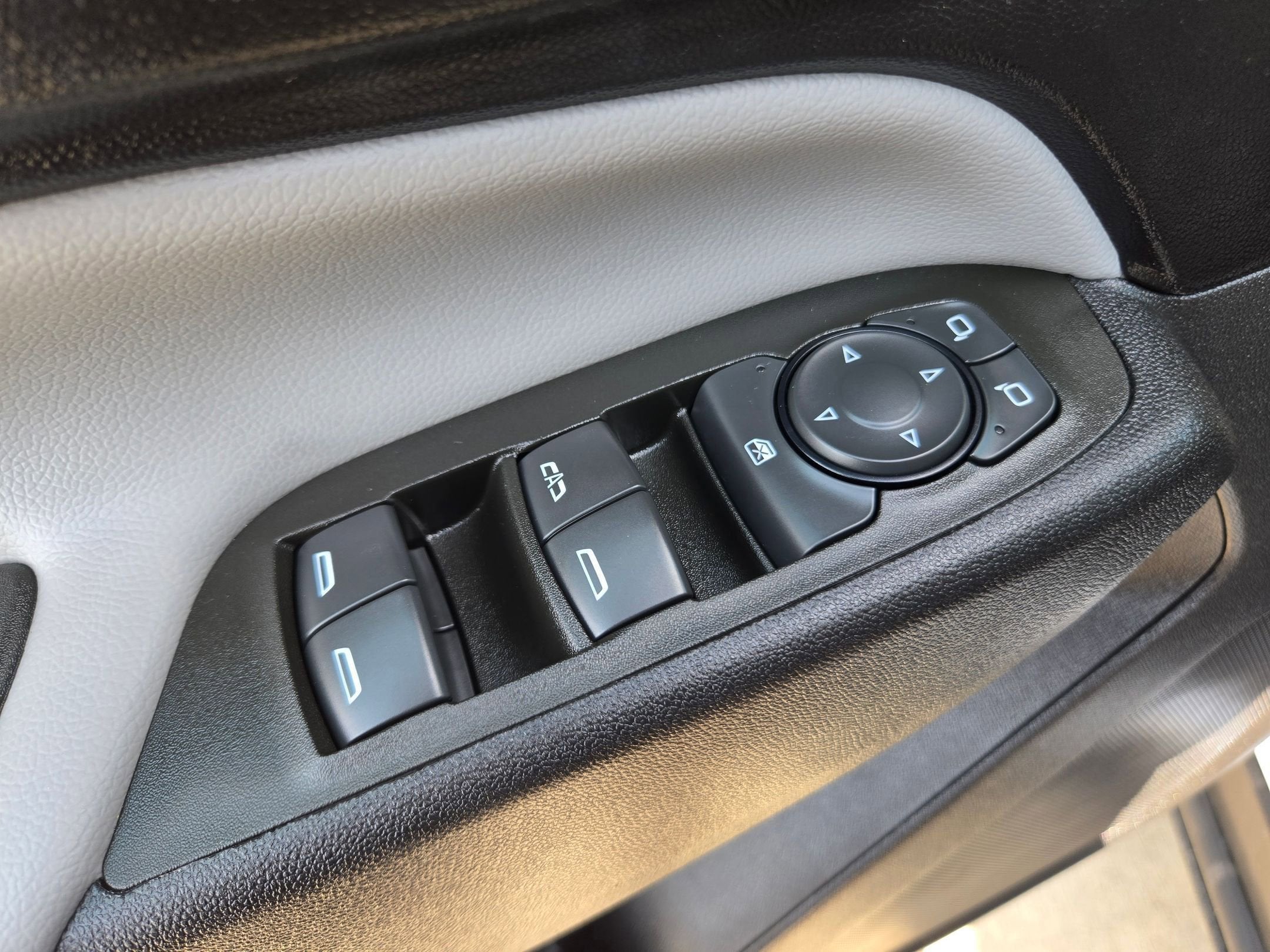 2024 Chevrolet EQUINOX LS LS