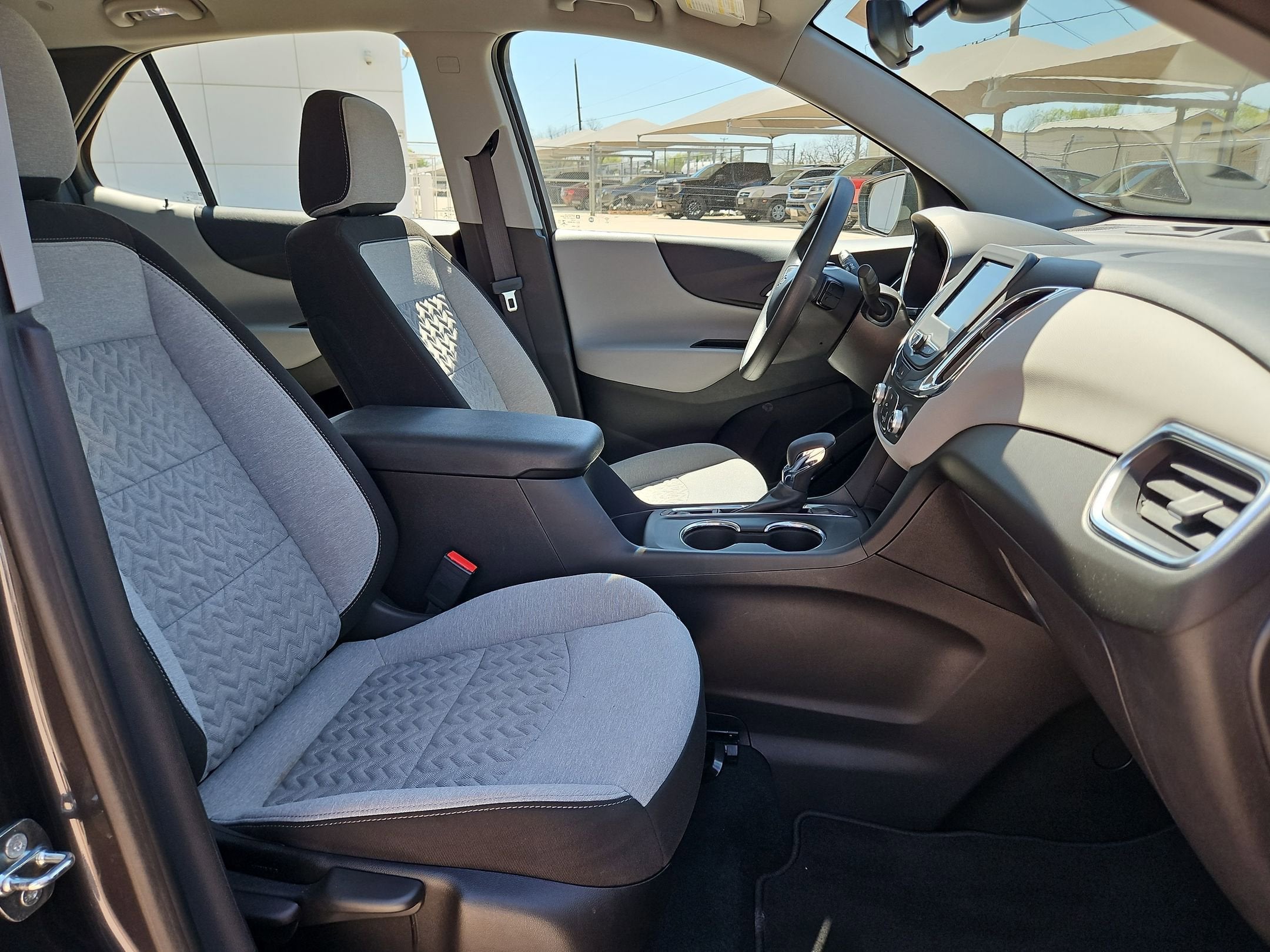2022 Chevrolet EQUINOX LS LS