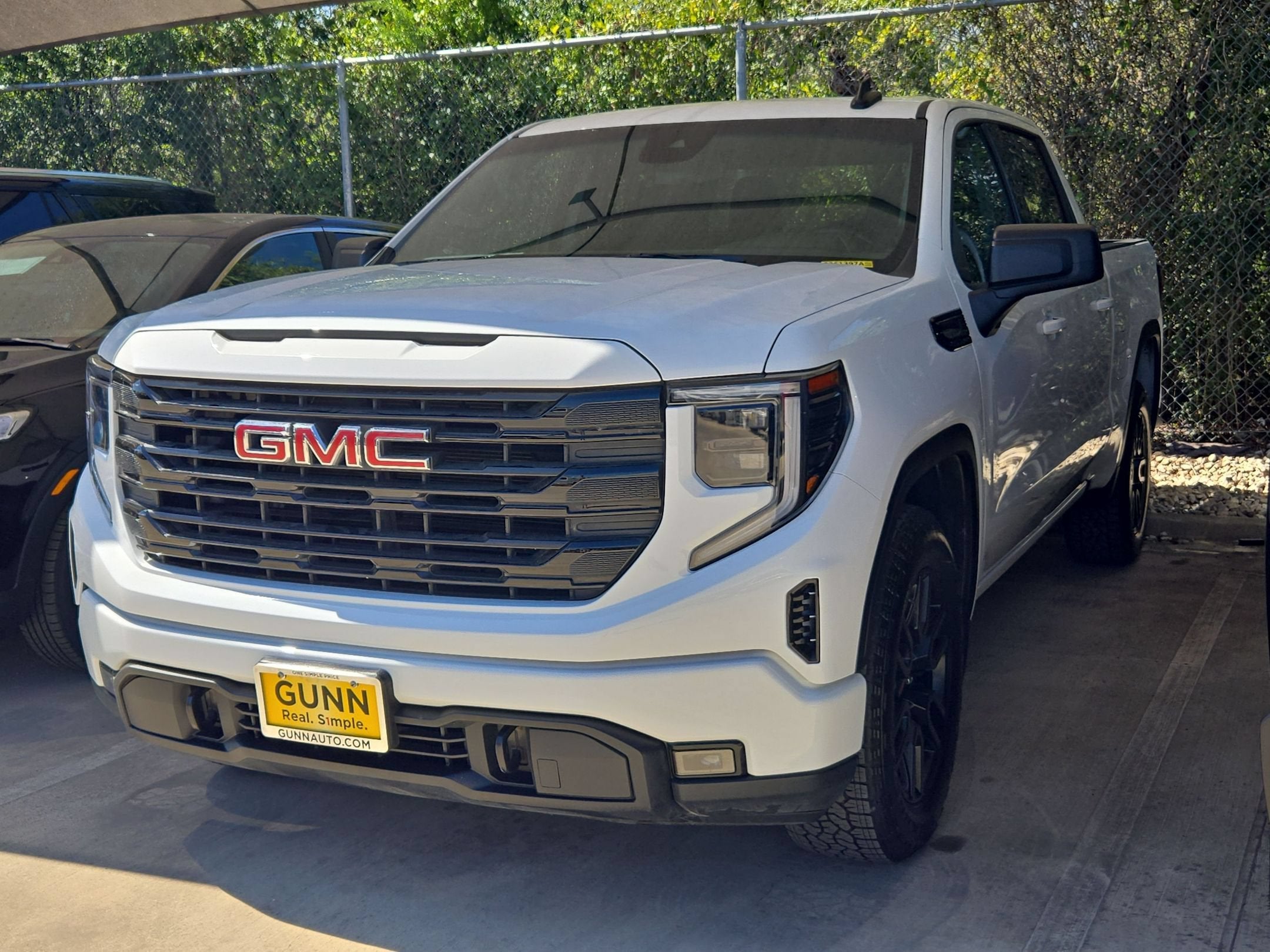 2024 GMC SIERRA 1500 ELEVATION