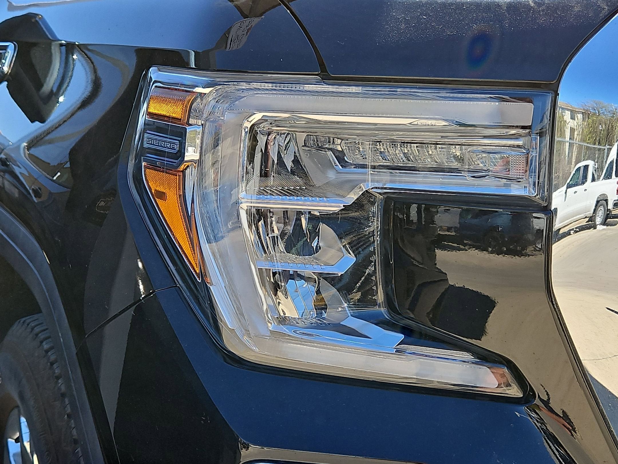 2021 GMC SIERRA 1500 SLT