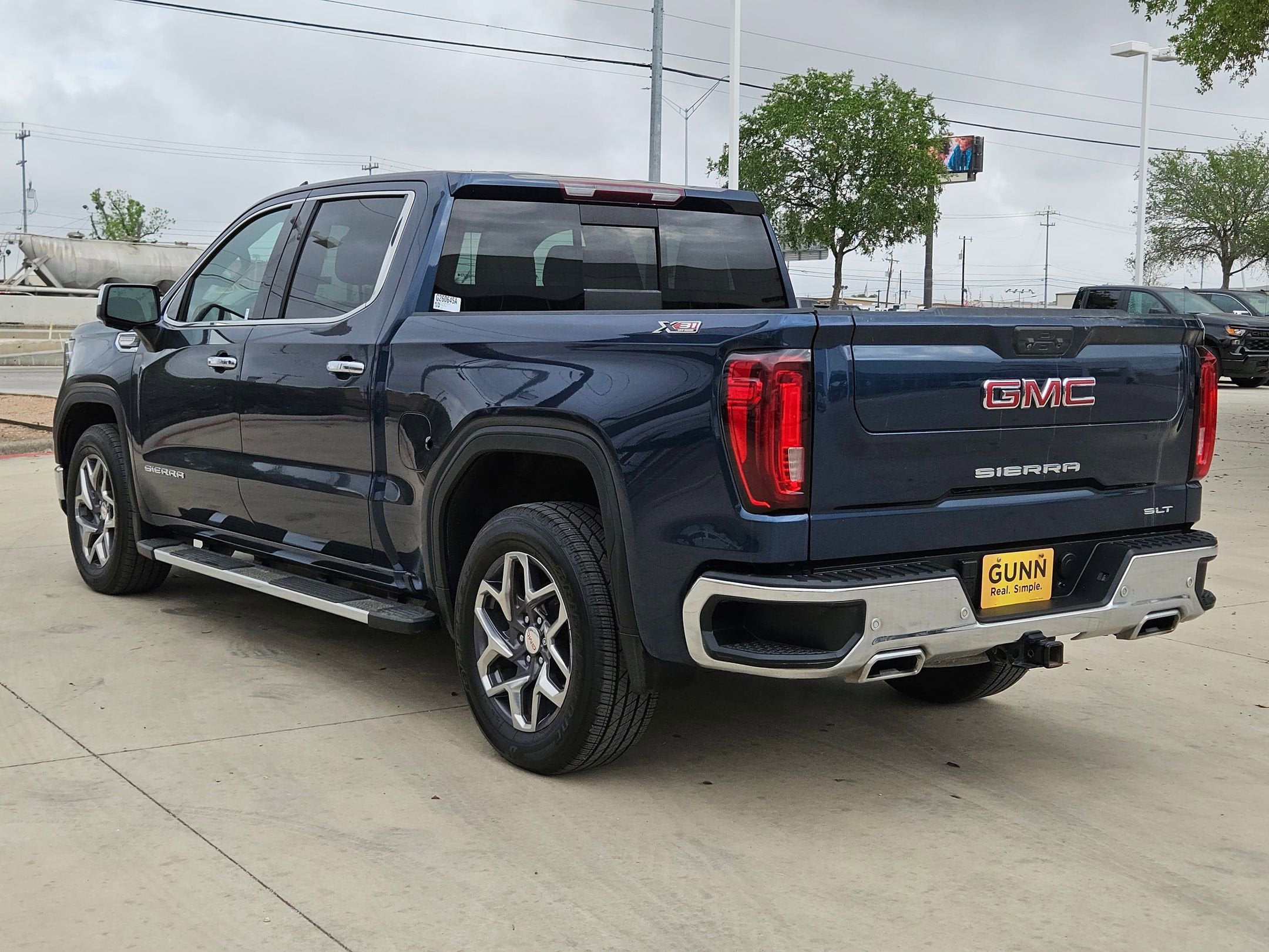 2022 GMC SIERRA 1500 SLT