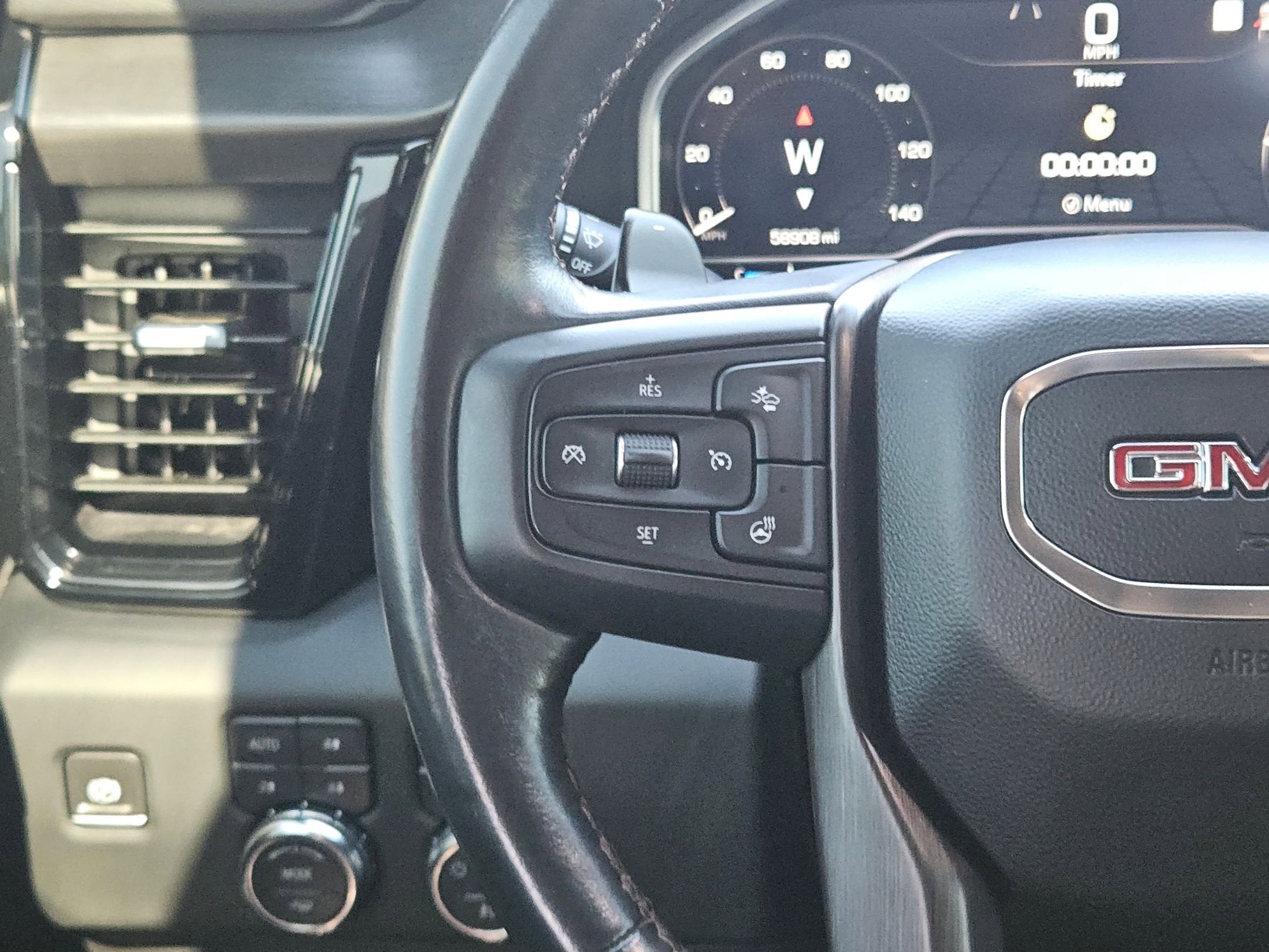 2022 GMC SIERRA 1500 AT4