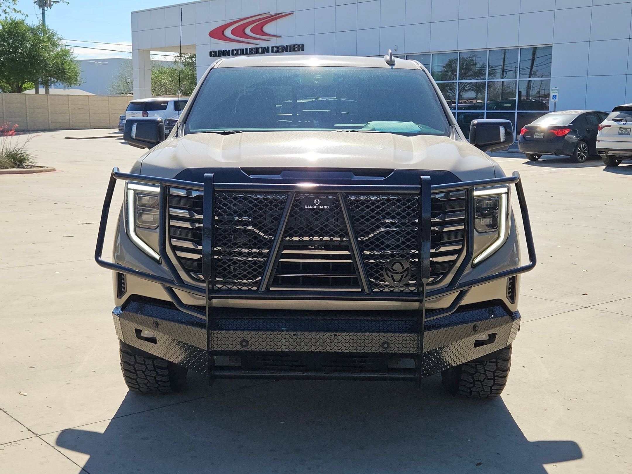 2022 GMC SIERRA 1500 AT4