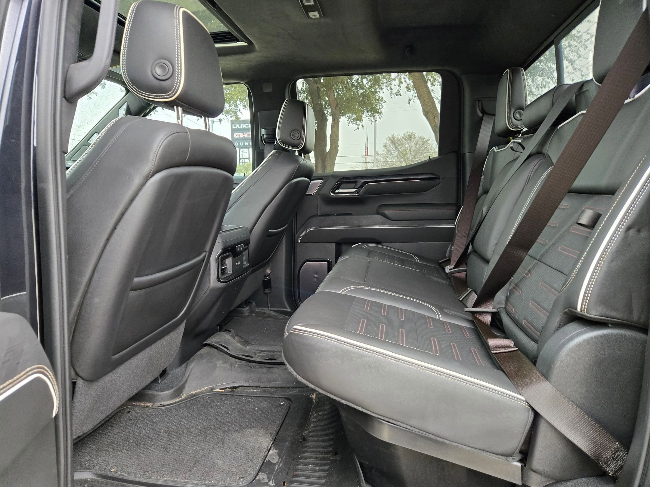 2023 GMC SIERRA 1500 AT4X