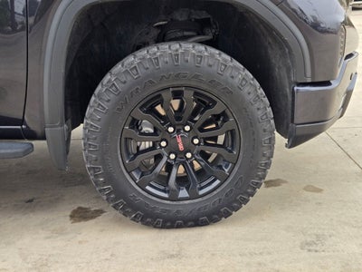 2023 GMC SIERRA 1500 AT4X