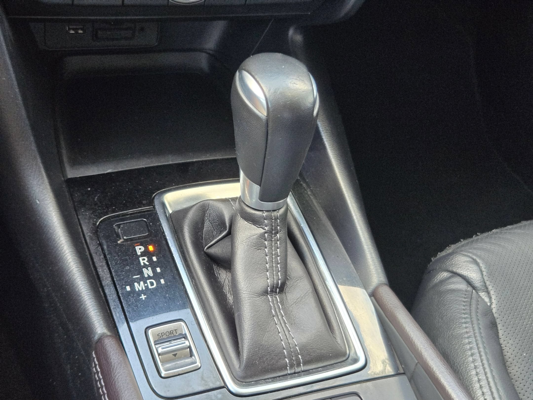 2017 Mazda MAZDA3 GRAND TOURING