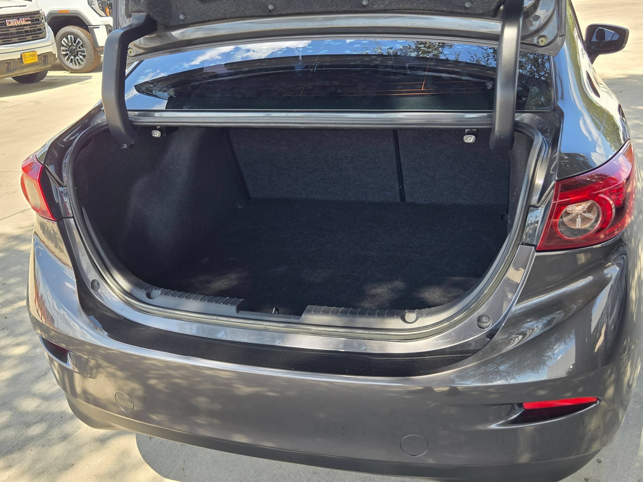 2017 Mazda MAZDA3 GRAND TOURING