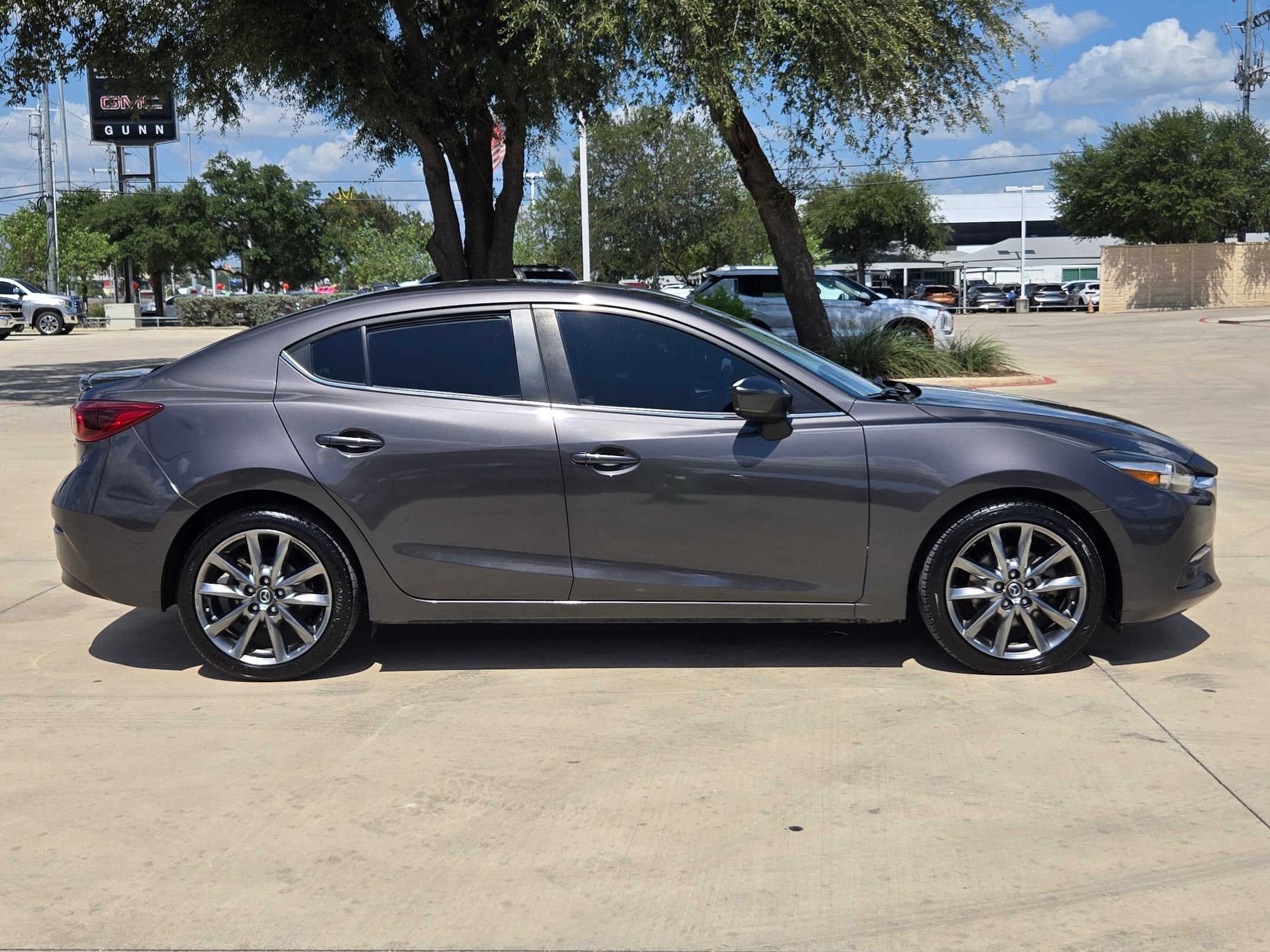 2017 Mazda MAZDA3 GRAND TOURING
