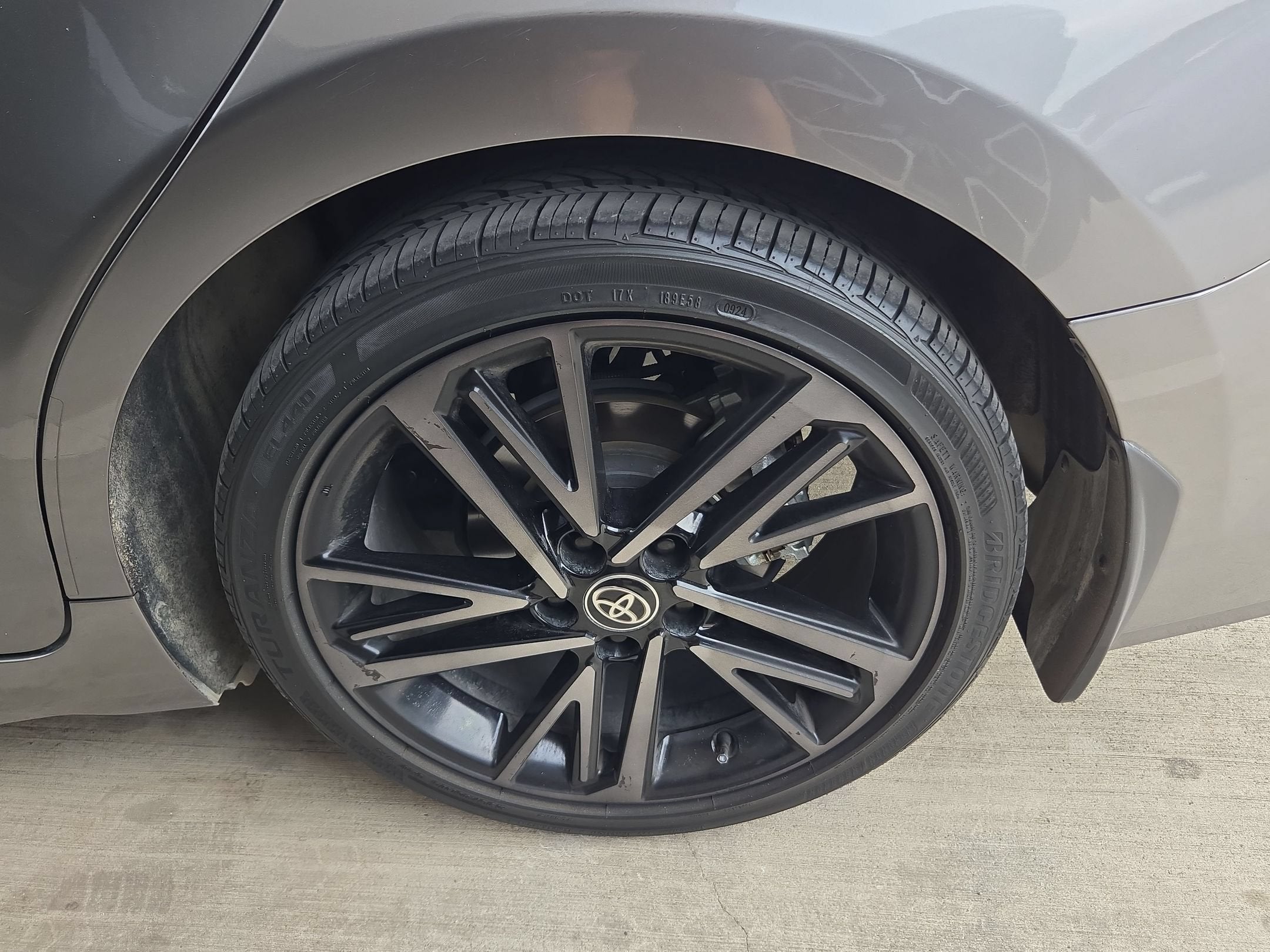 2025 Toyota CAMRY HYBRID XSE