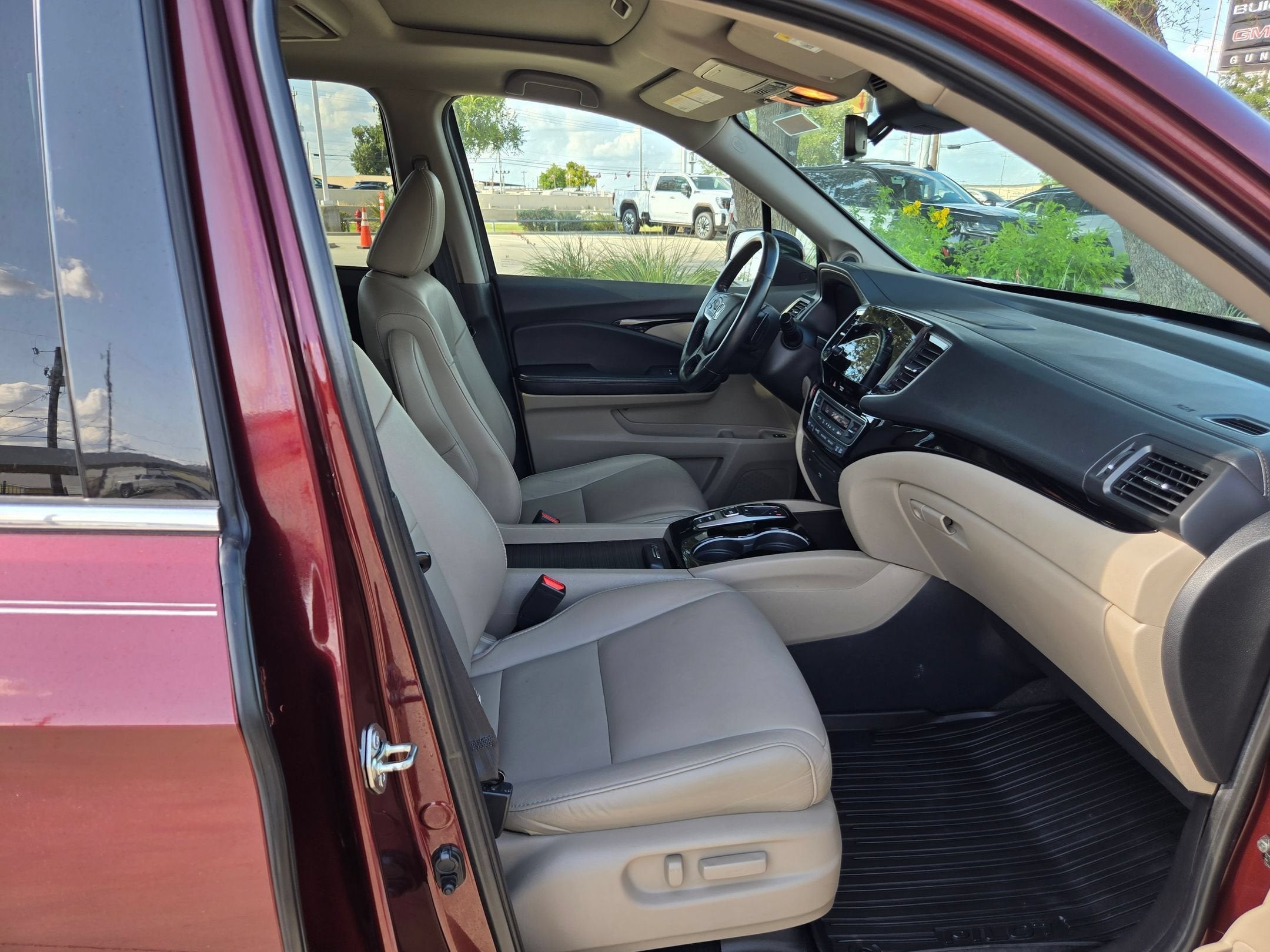 2019 Honda PILOT Touring 8-Passenger