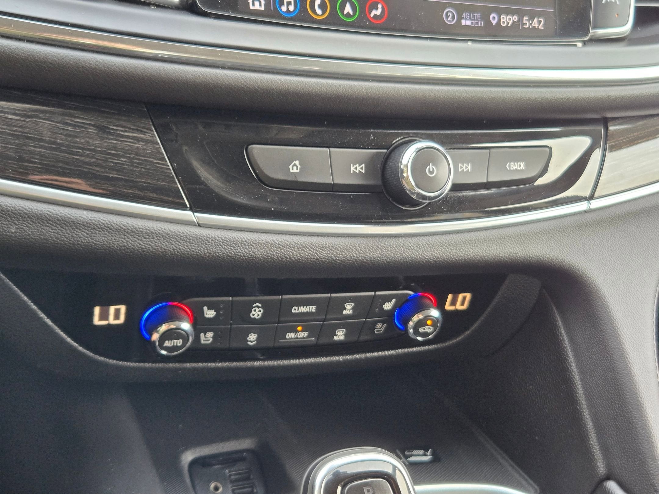 2020 Buick ENCLAVE AVENIR