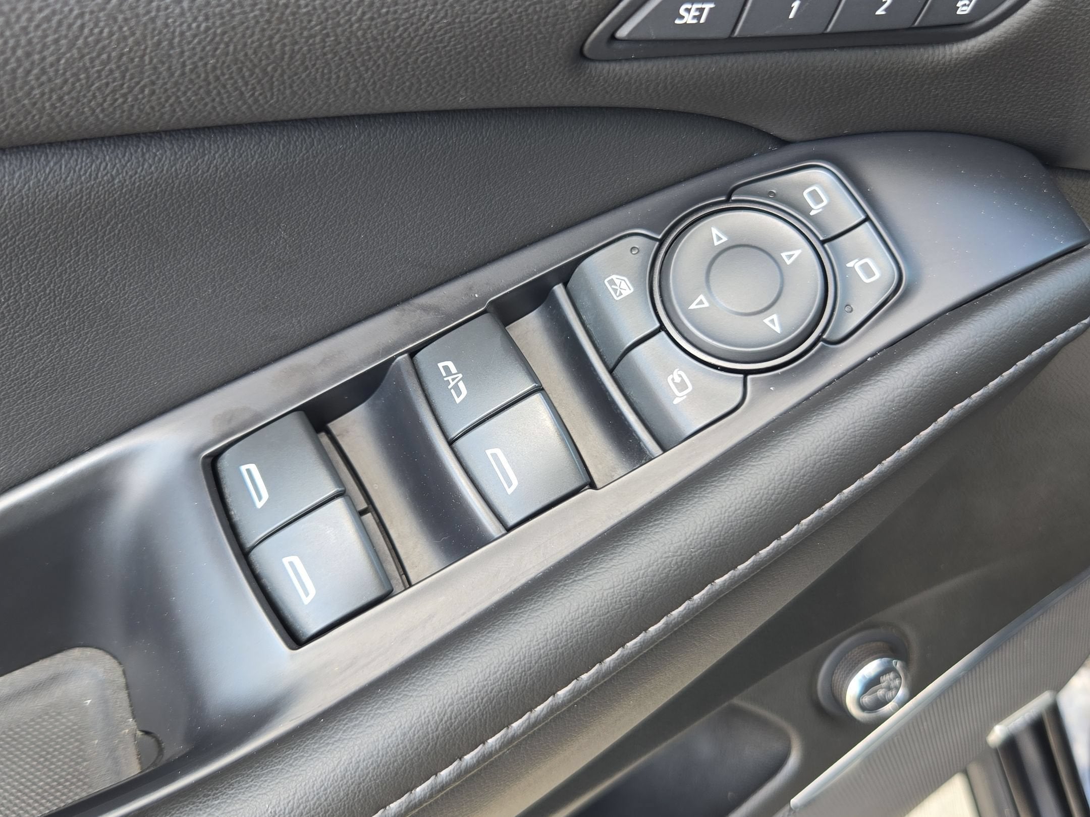 2022 Buick ENCLAVE AVENIR