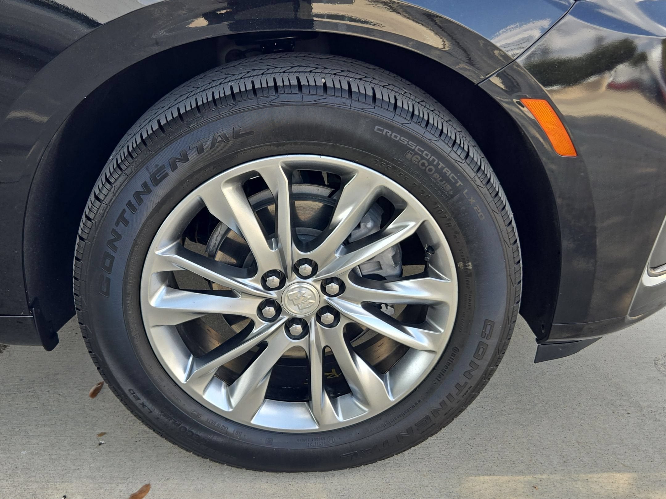 2022 Buick ENCLAVE AVENIR