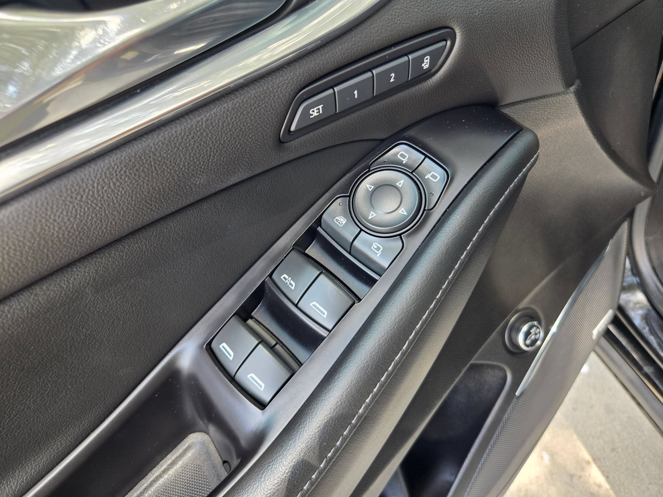 2020 Buick ENCLAVE AVENIR