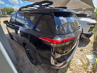 2023 Nissan PATHFINDER SV