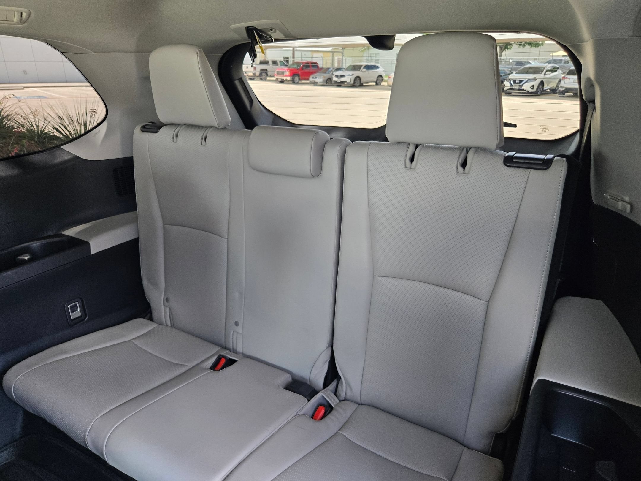 2025 Toyota GRAND HIGHLANDER PLATINUM