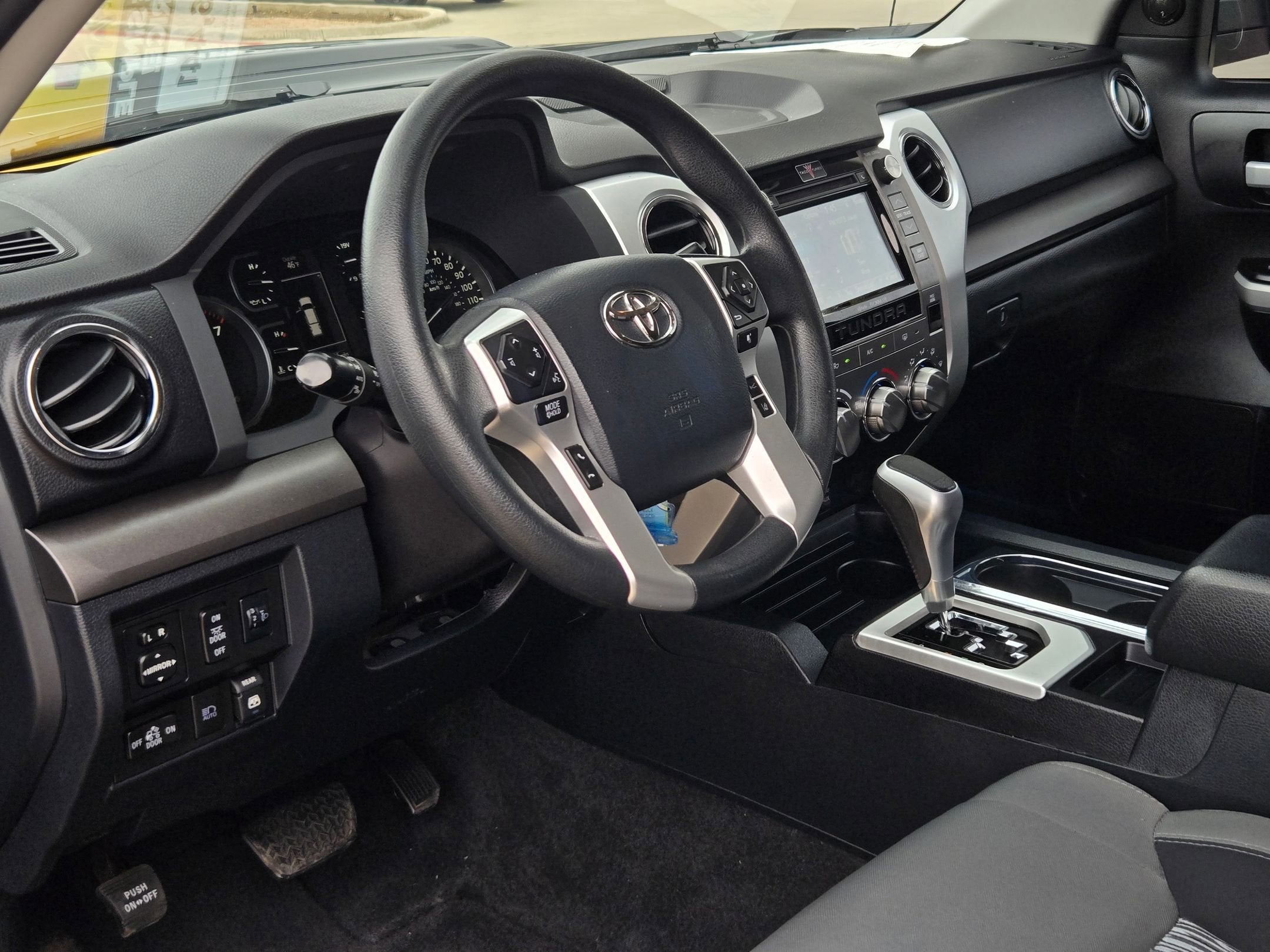 2019 Toyota TUNDRA SR5
