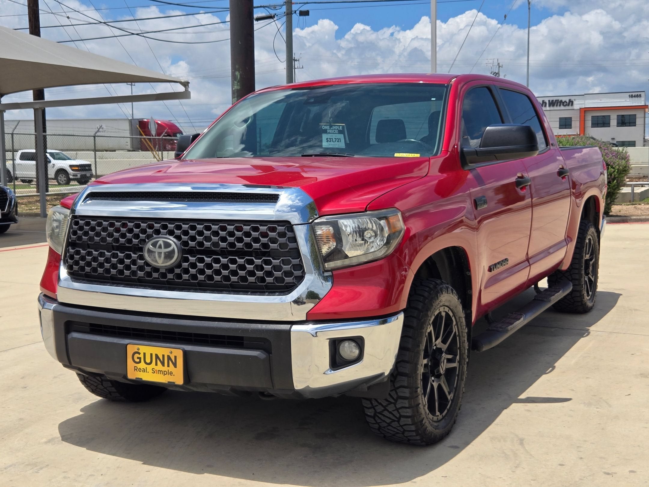 2020 Toyota TUNDRA SR5