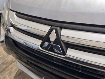 2016 Mitsubishi OUTLANDER SE SE